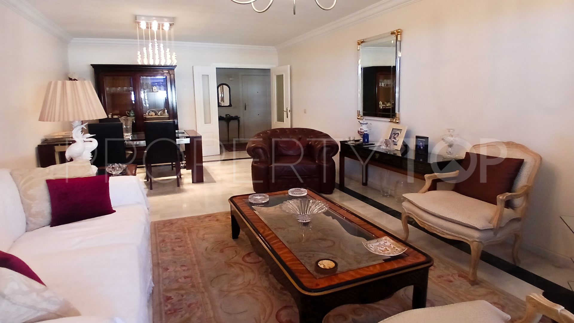 Duplex penthouse for sale in La Carolina