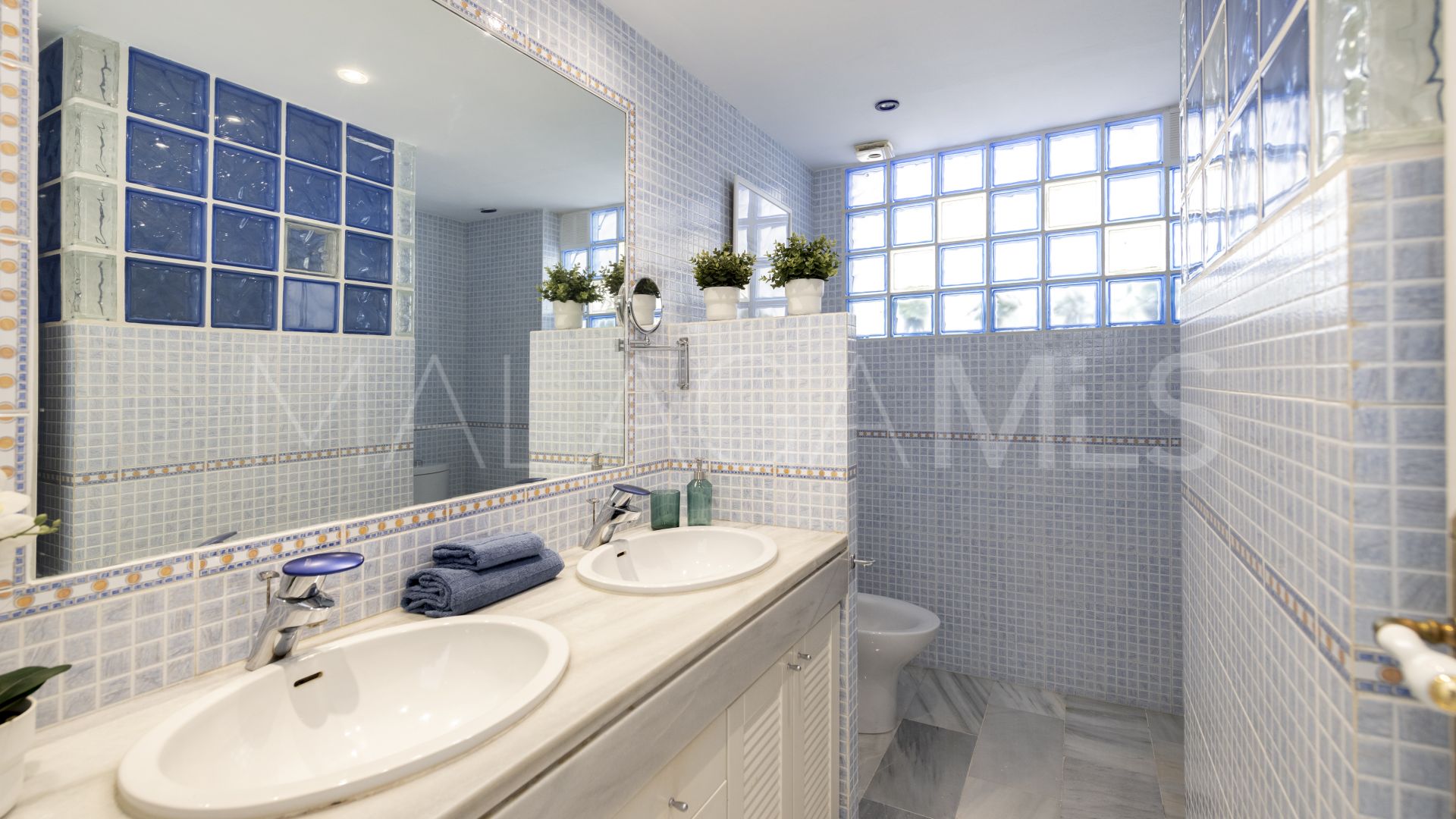 Lägenhet for sale in Marbella - Puerto Banus