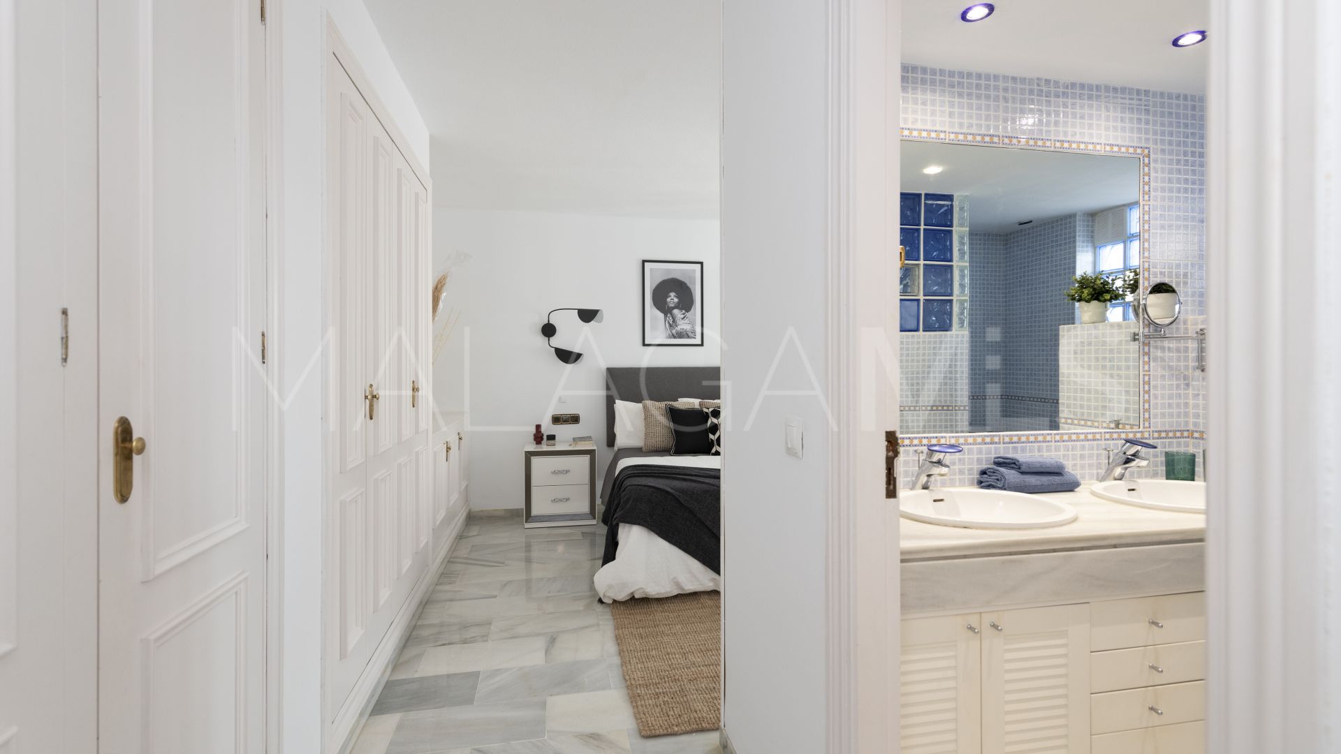 Lägenhet for sale in Marbella - Puerto Banus