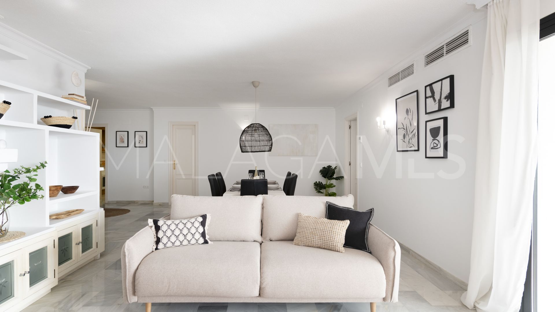 Lägenhet for sale in Marbella - Puerto Banus