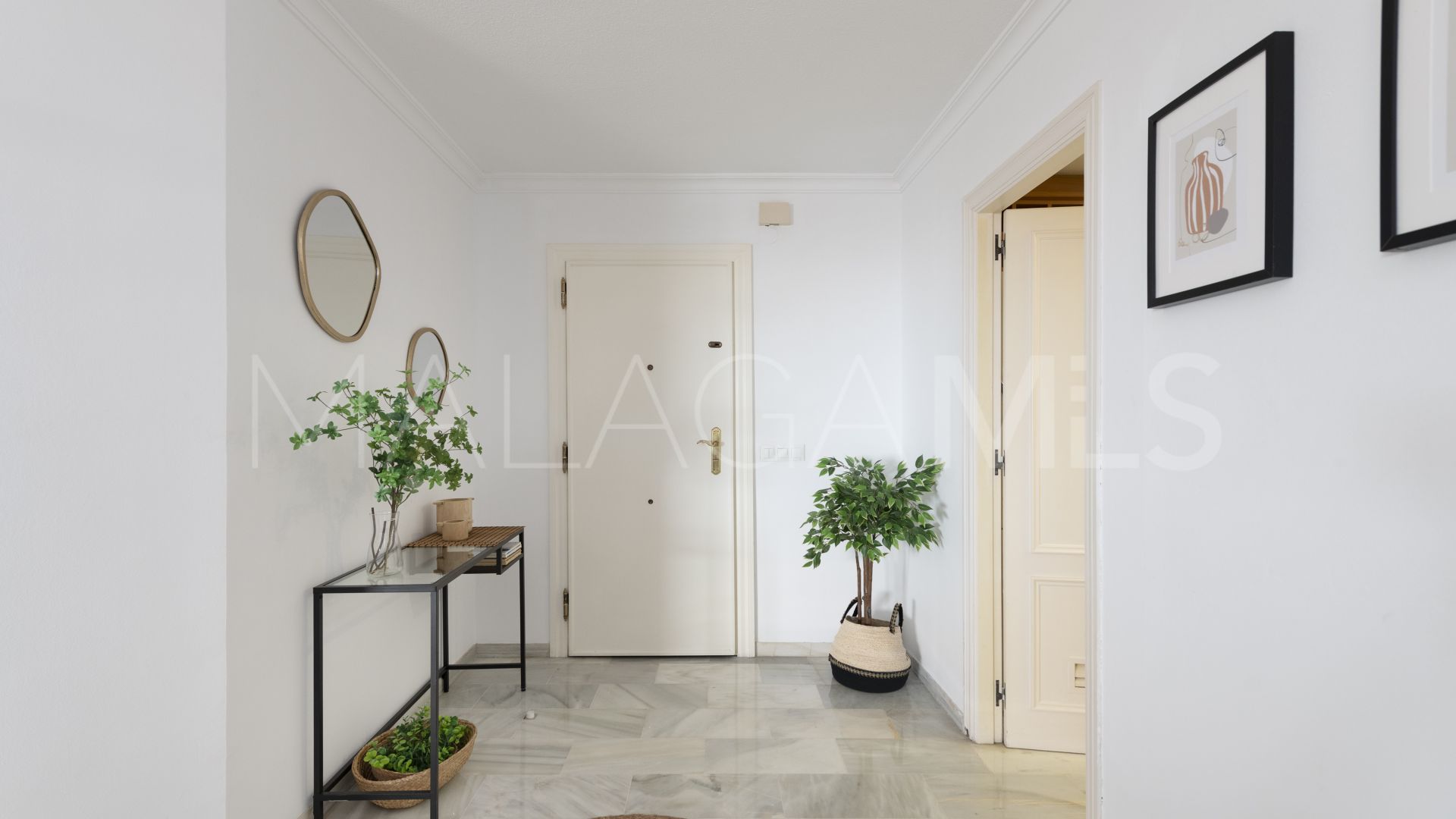 Lägenhet for sale in Marbella - Puerto Banus