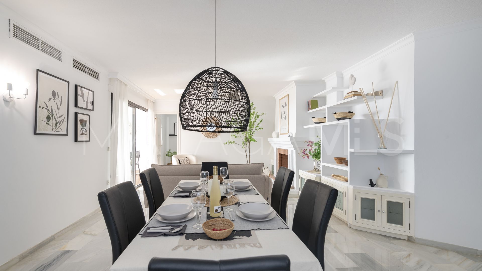 Lägenhet for sale in Marbella - Puerto Banus