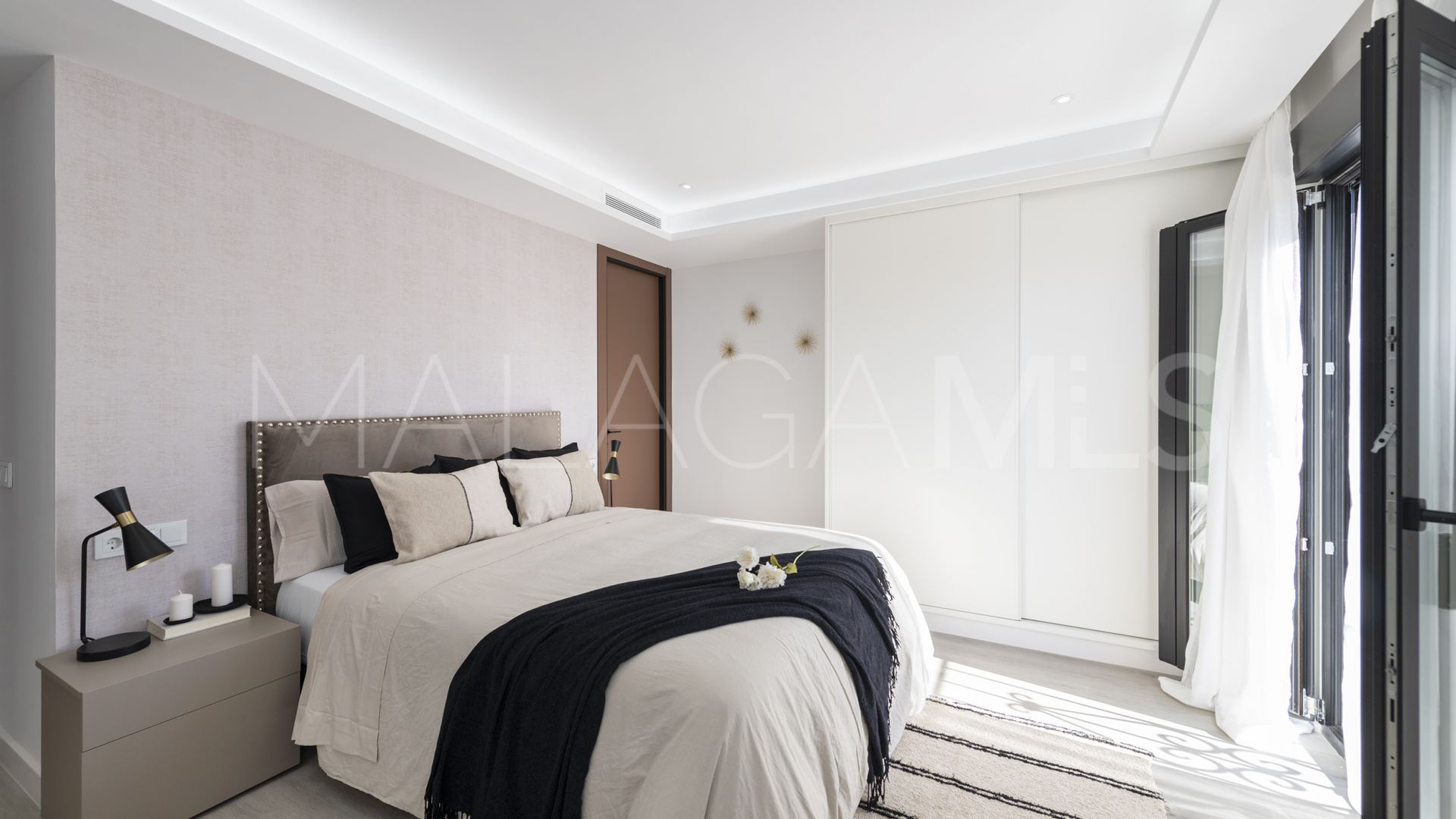 Wohnung for sale in Marbella - Puerto Banus