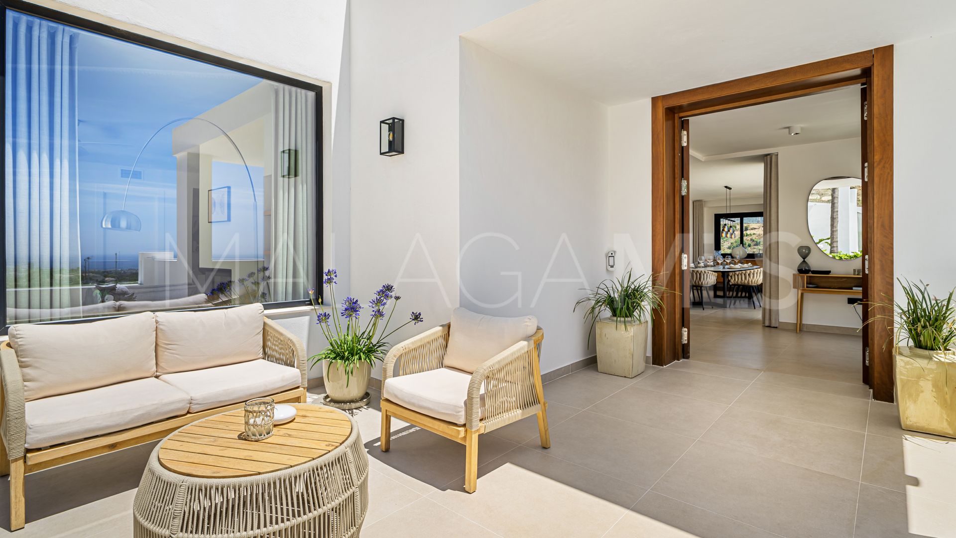 Chalet for sale in Nueva Andalucia