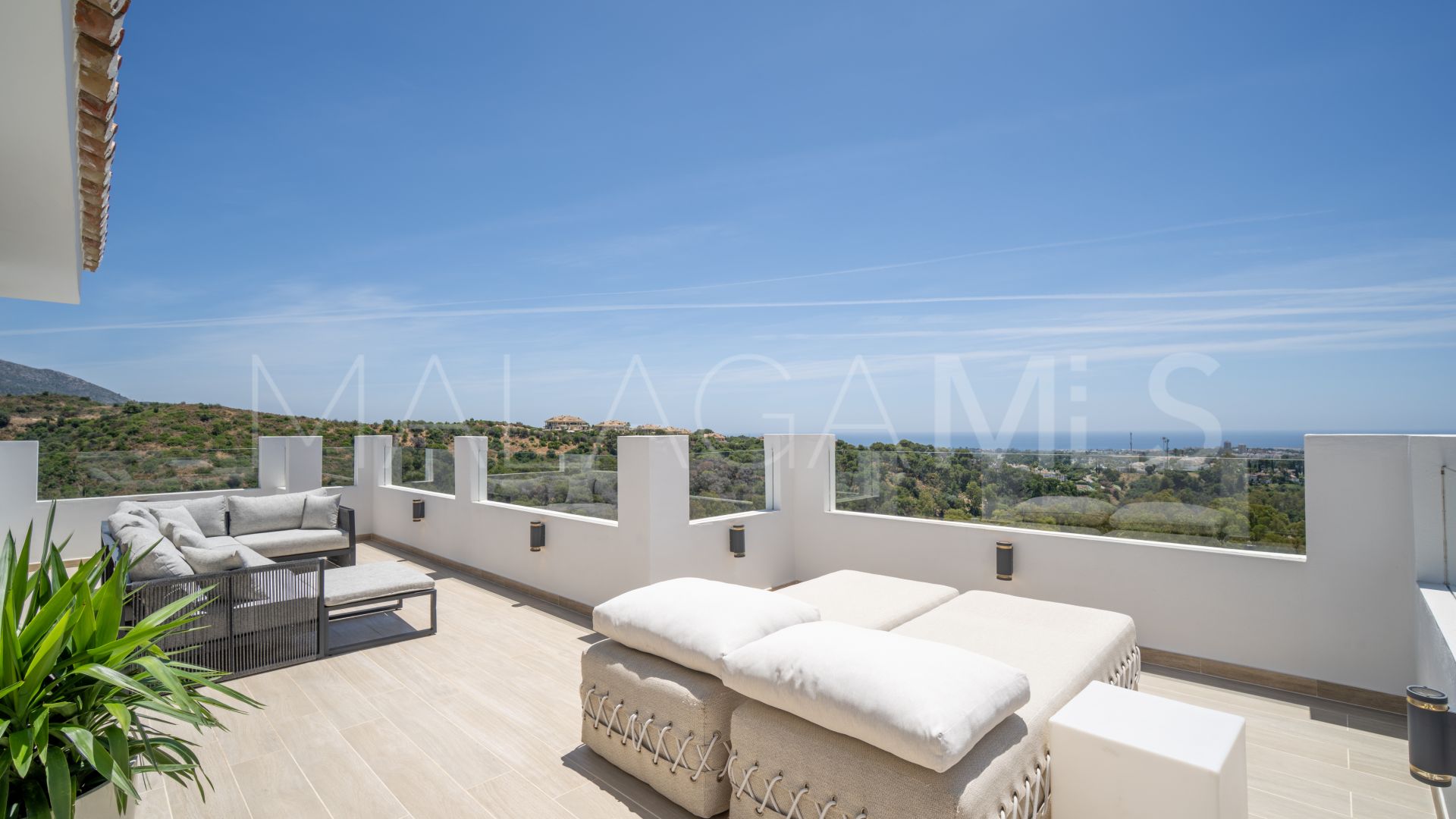 Chalet for sale in Nueva Andalucia