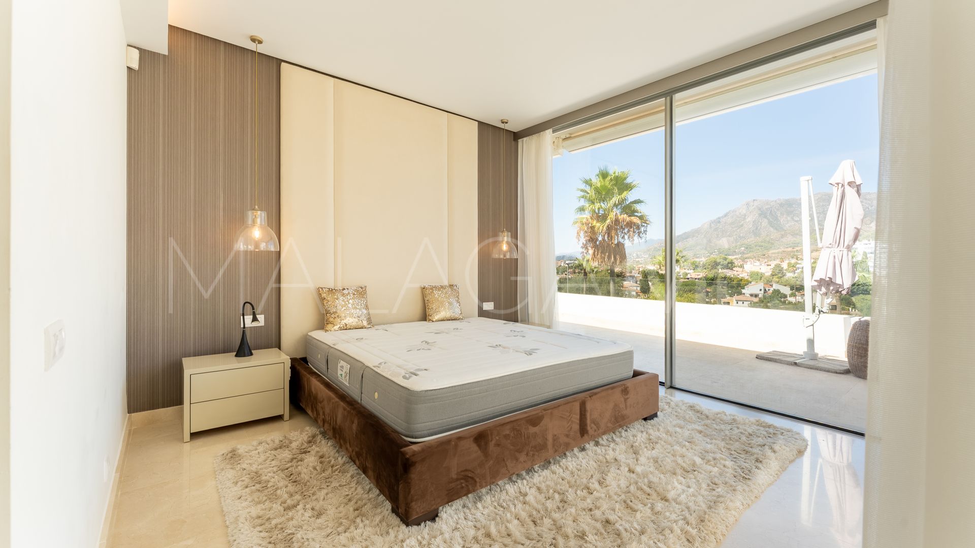 Villa for sale in La Finca de Marbella