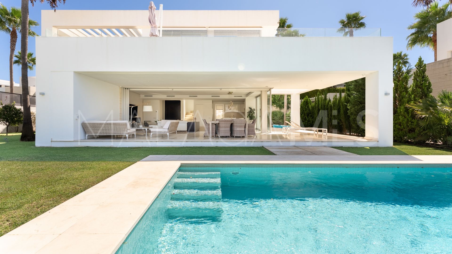 Villa for sale in La Finca de Marbella
