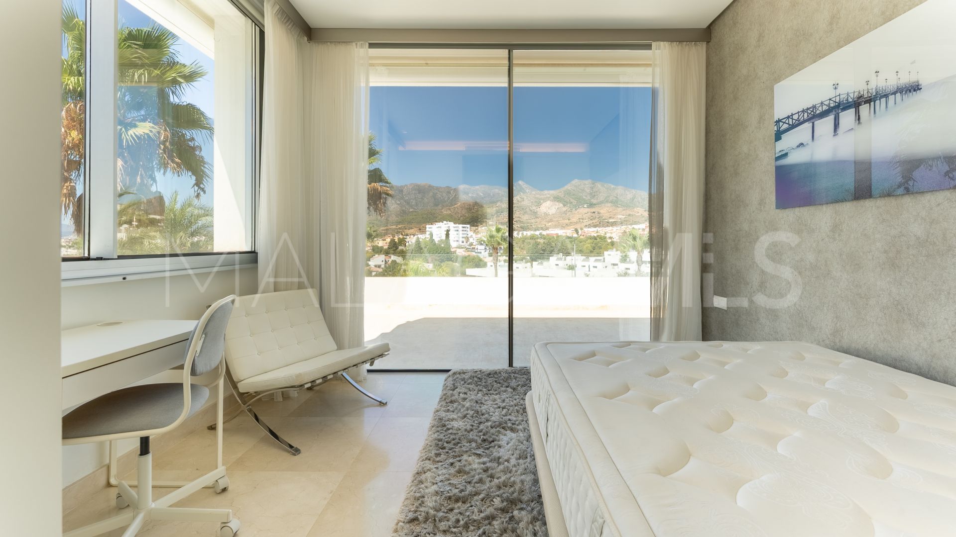 Villa for sale in La Finca de Marbella
