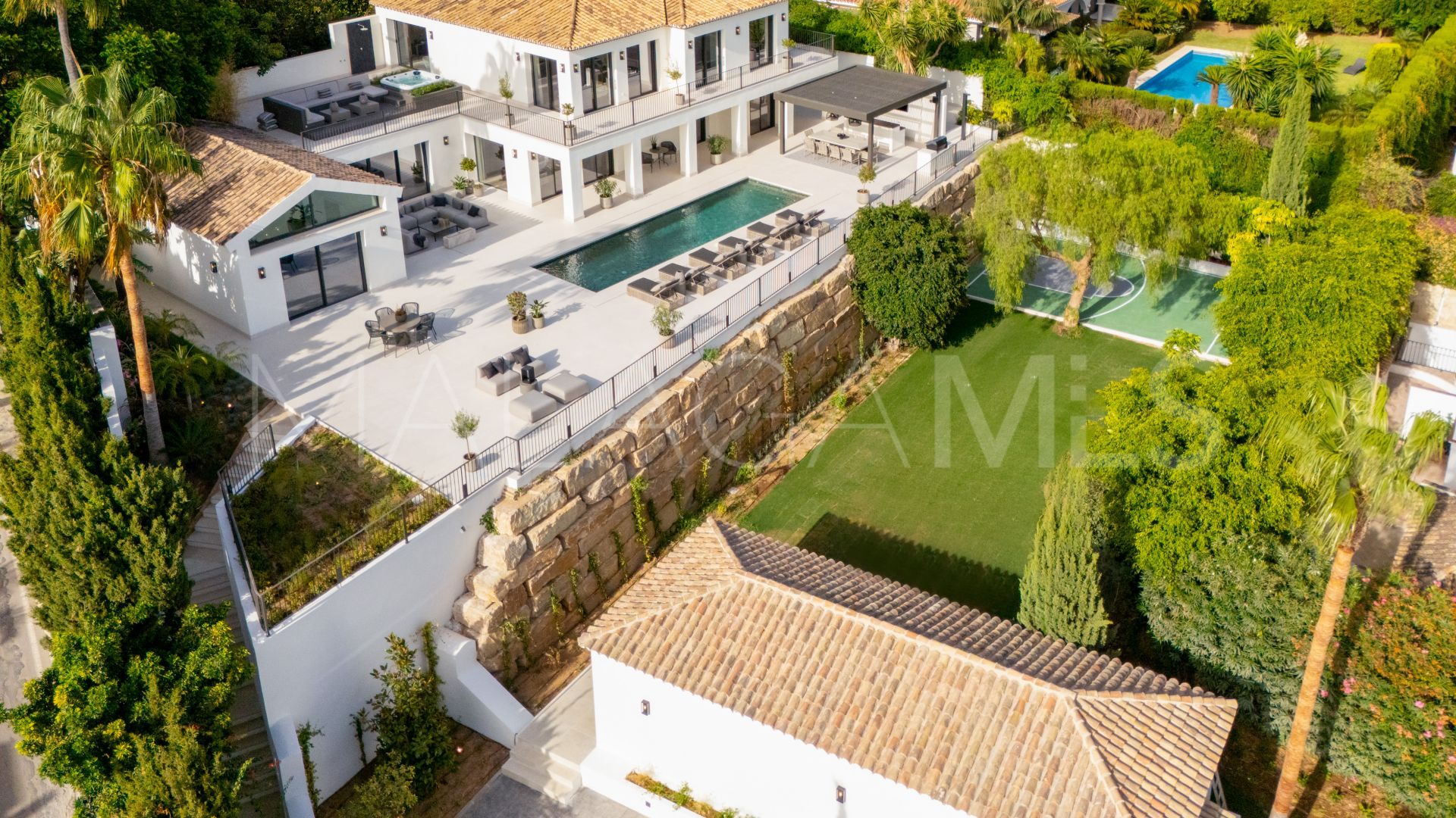 Villa for sale in Marbella Goldene Meile