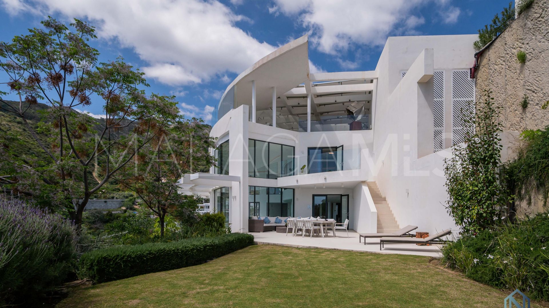 Ático for sale with 3 bedrooms in Marbella