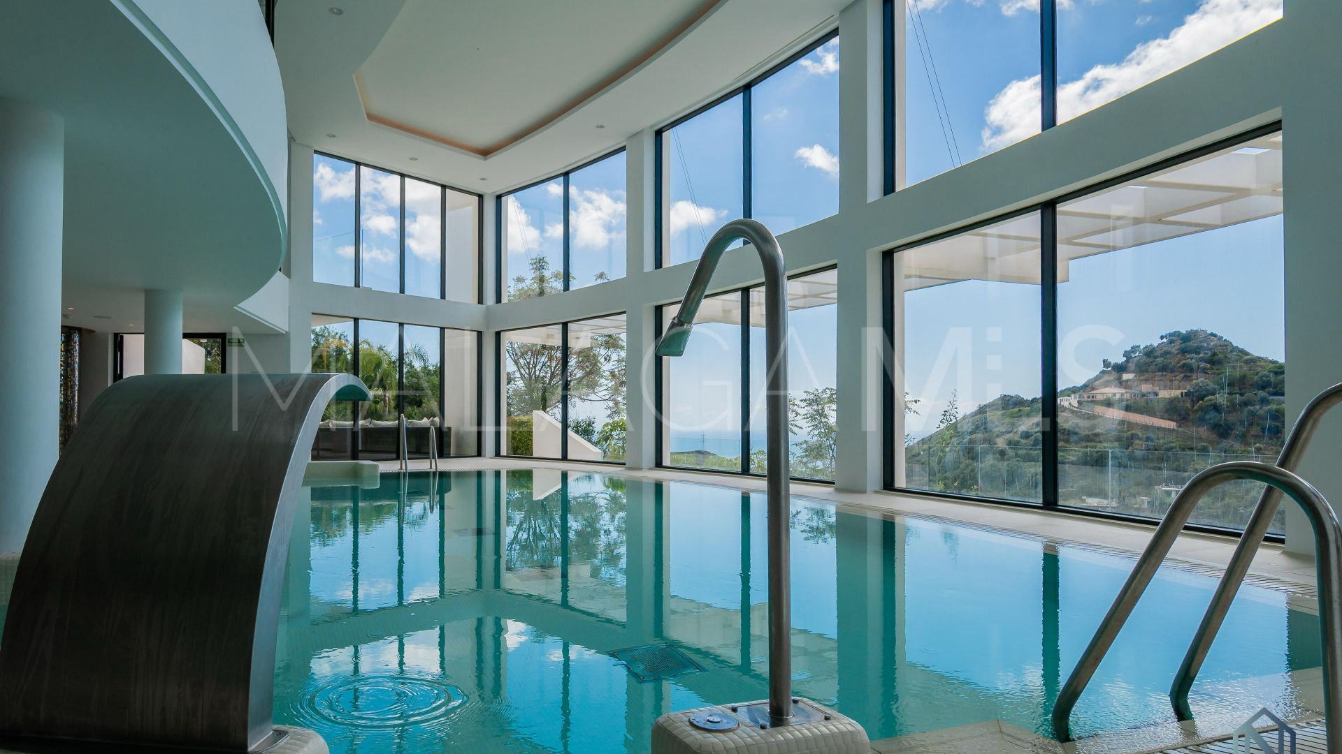 Ático for sale with 3 bedrooms in Marbella