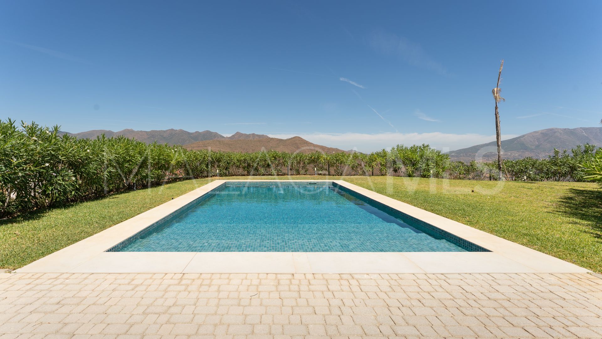 Chalet for sale in Marbella Öst