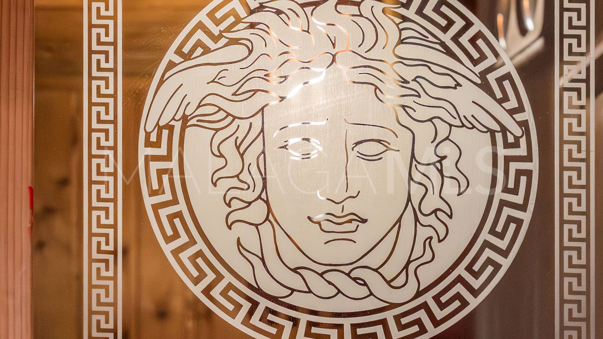 Villa for sale in Guadalmina Alta