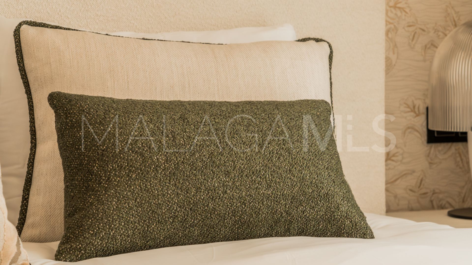 Buy villa in Nagüeles