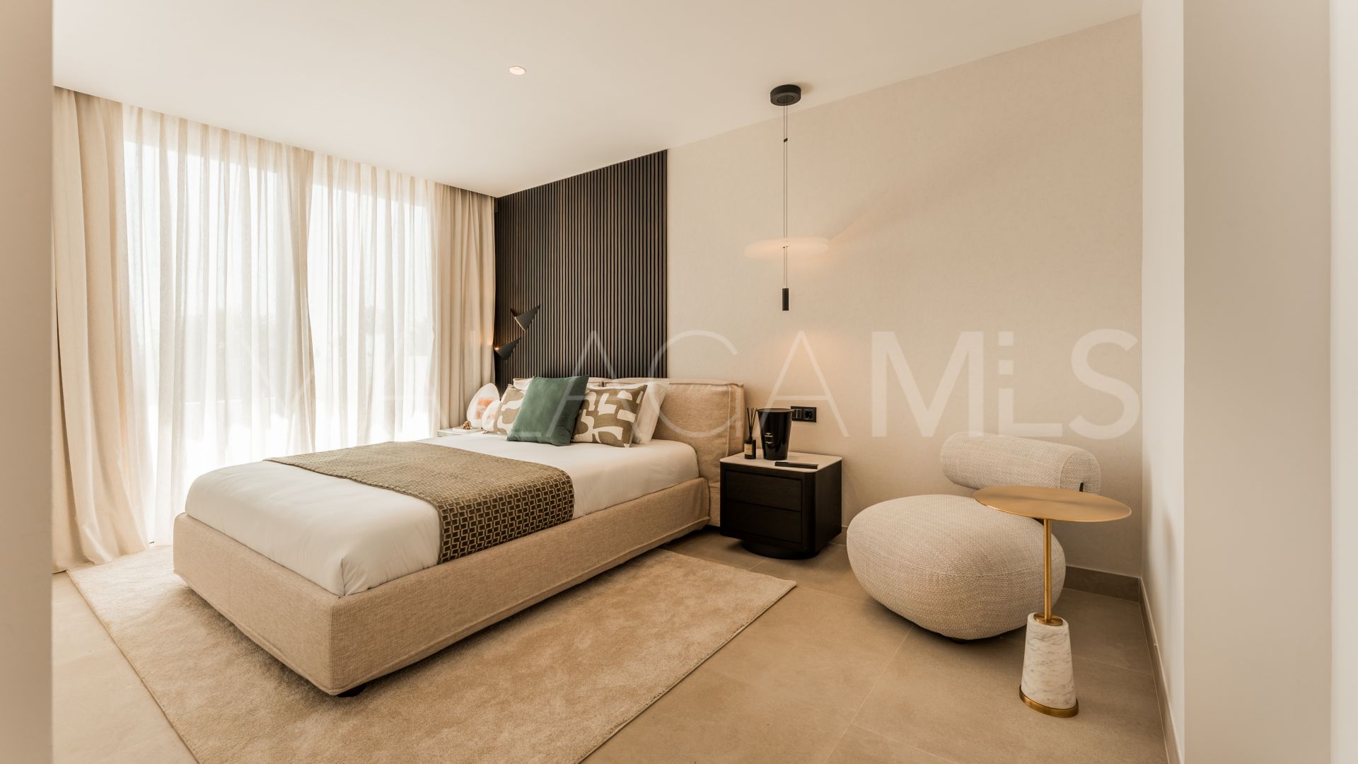 Buy villa in Nagüeles