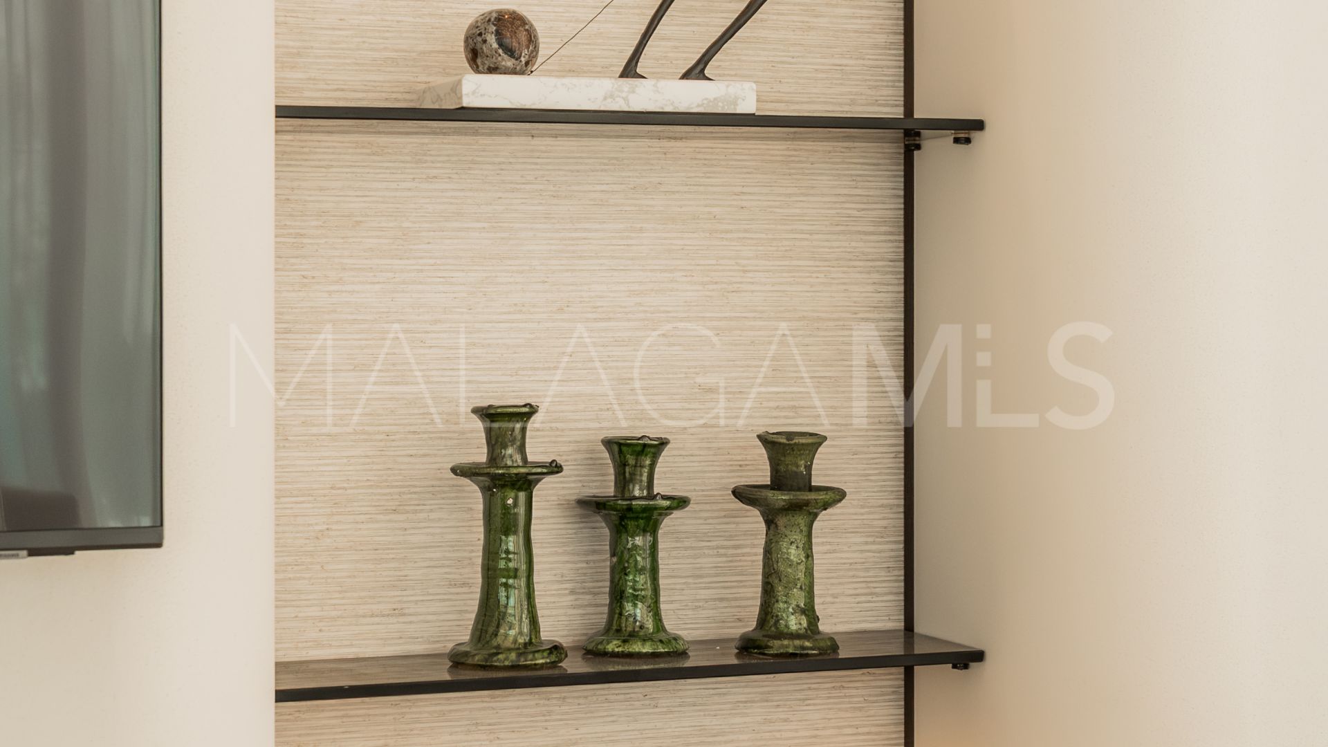 Buy villa in Nagüeles