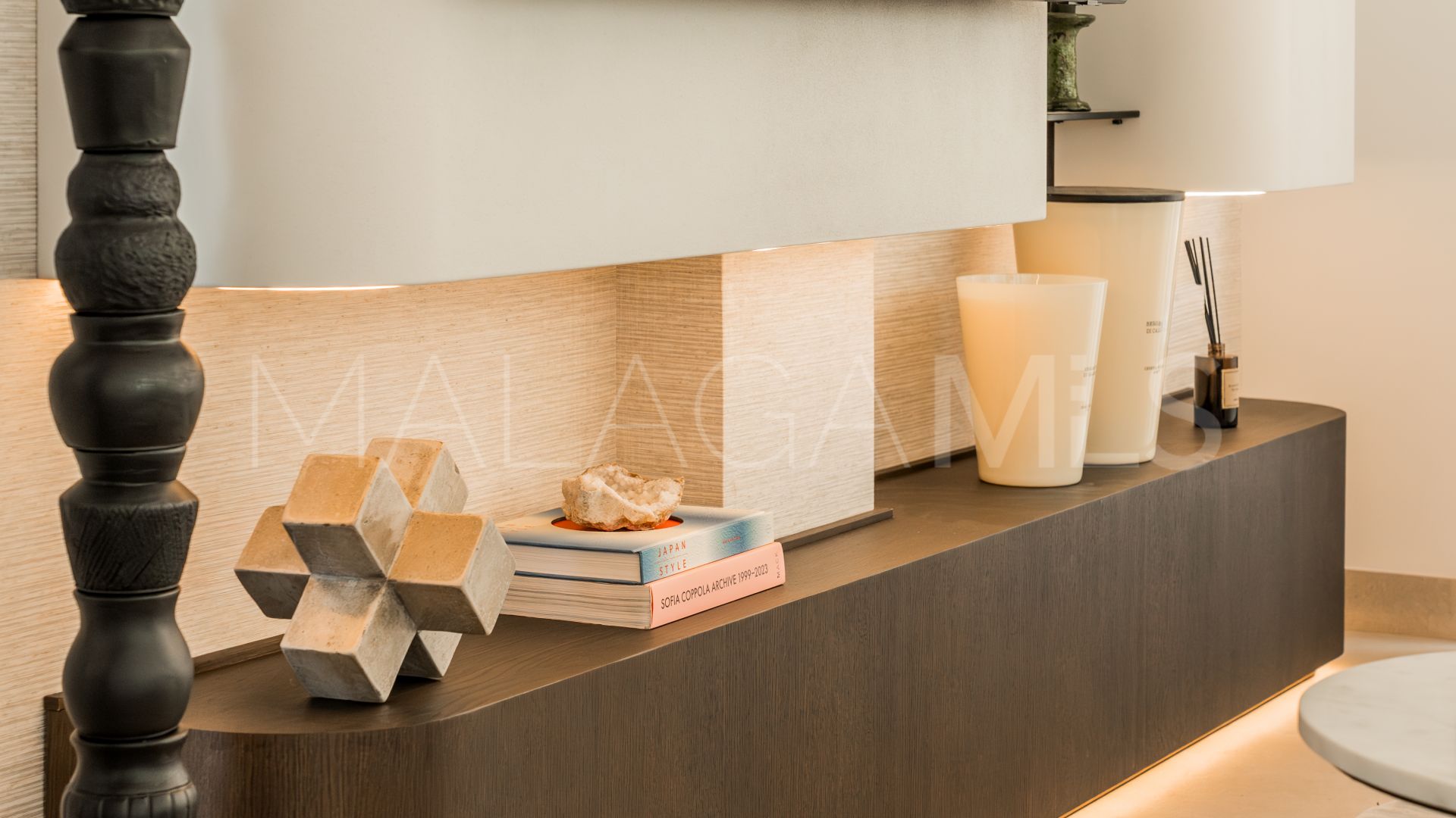 Buy villa in Nagüeles