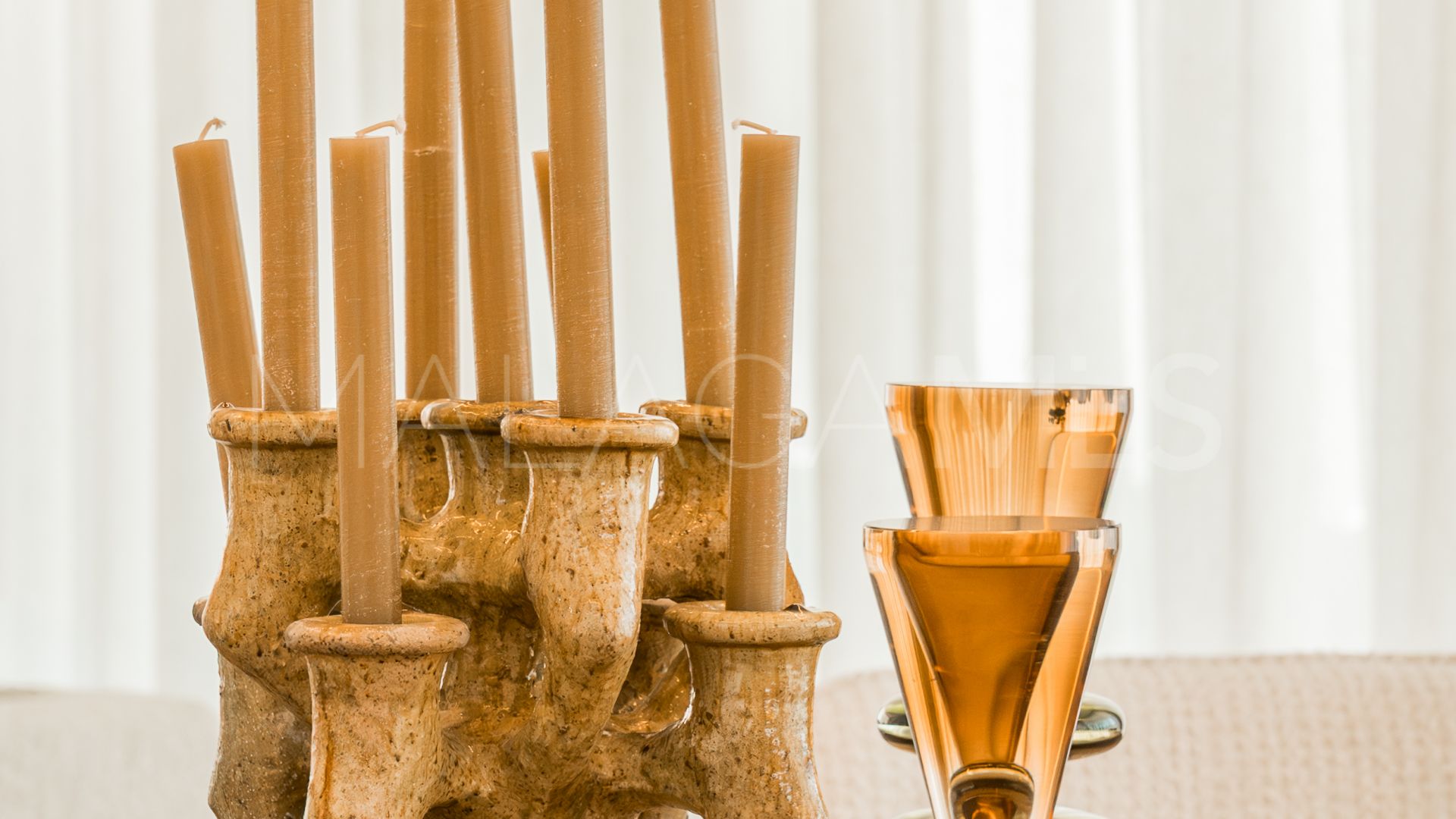 Buy villa in Nagüeles