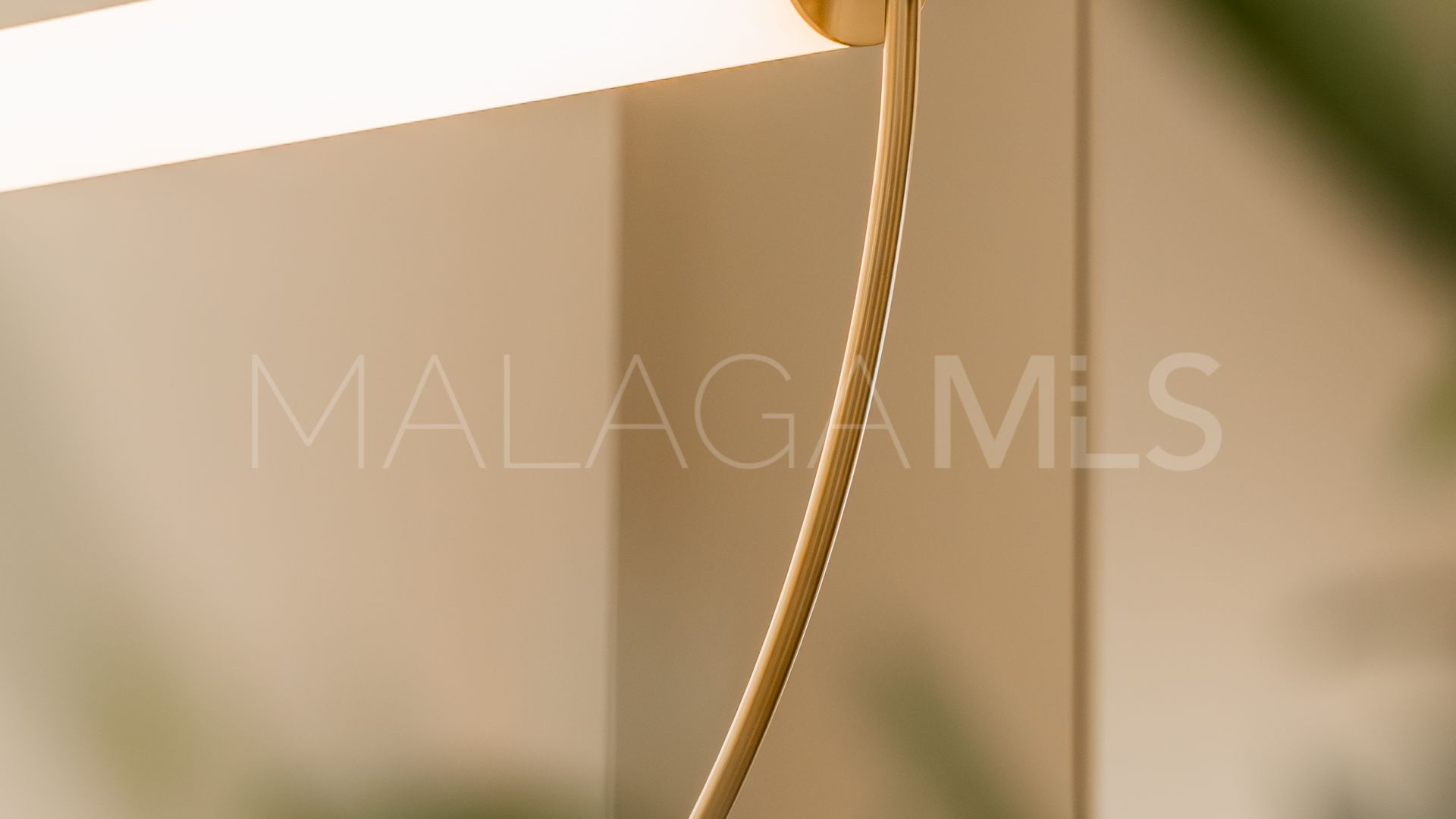 Buy villa in Nagüeles