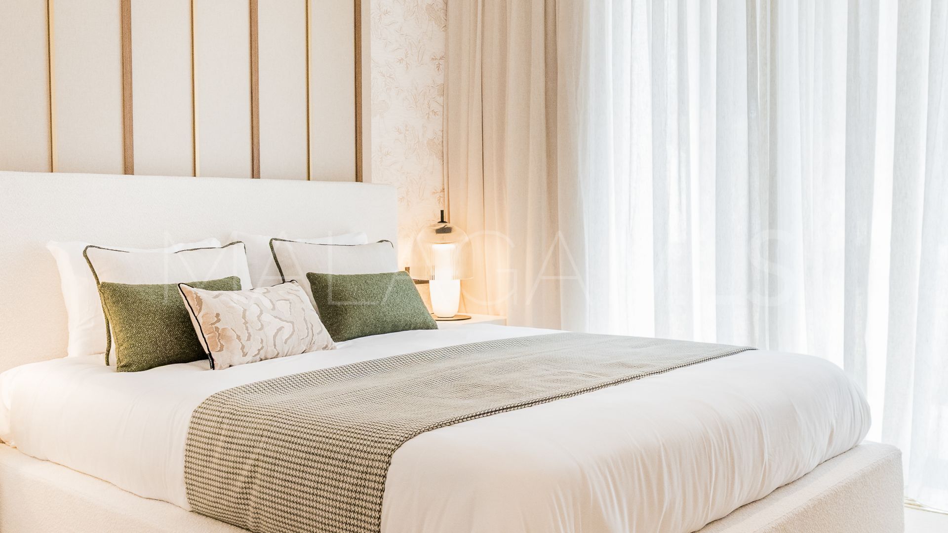 Buy villa in Nagüeles