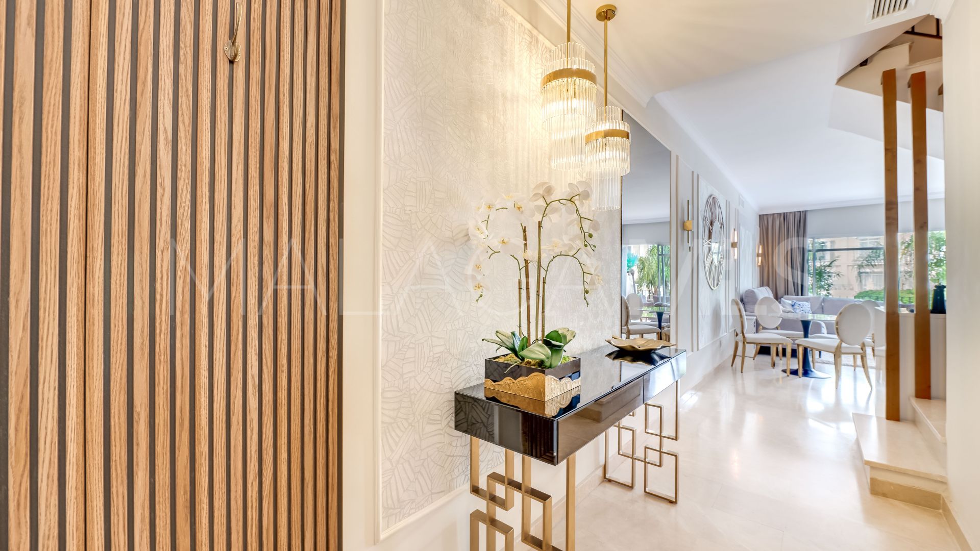 Duplex in Nueva Andalucia for sale