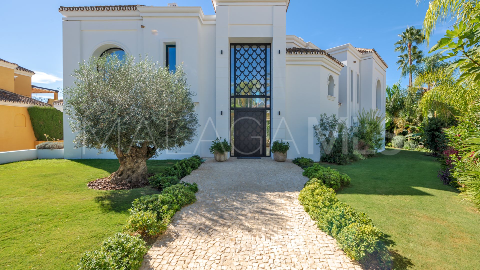 4 bedrooms Nueva Andalucia villa for sale