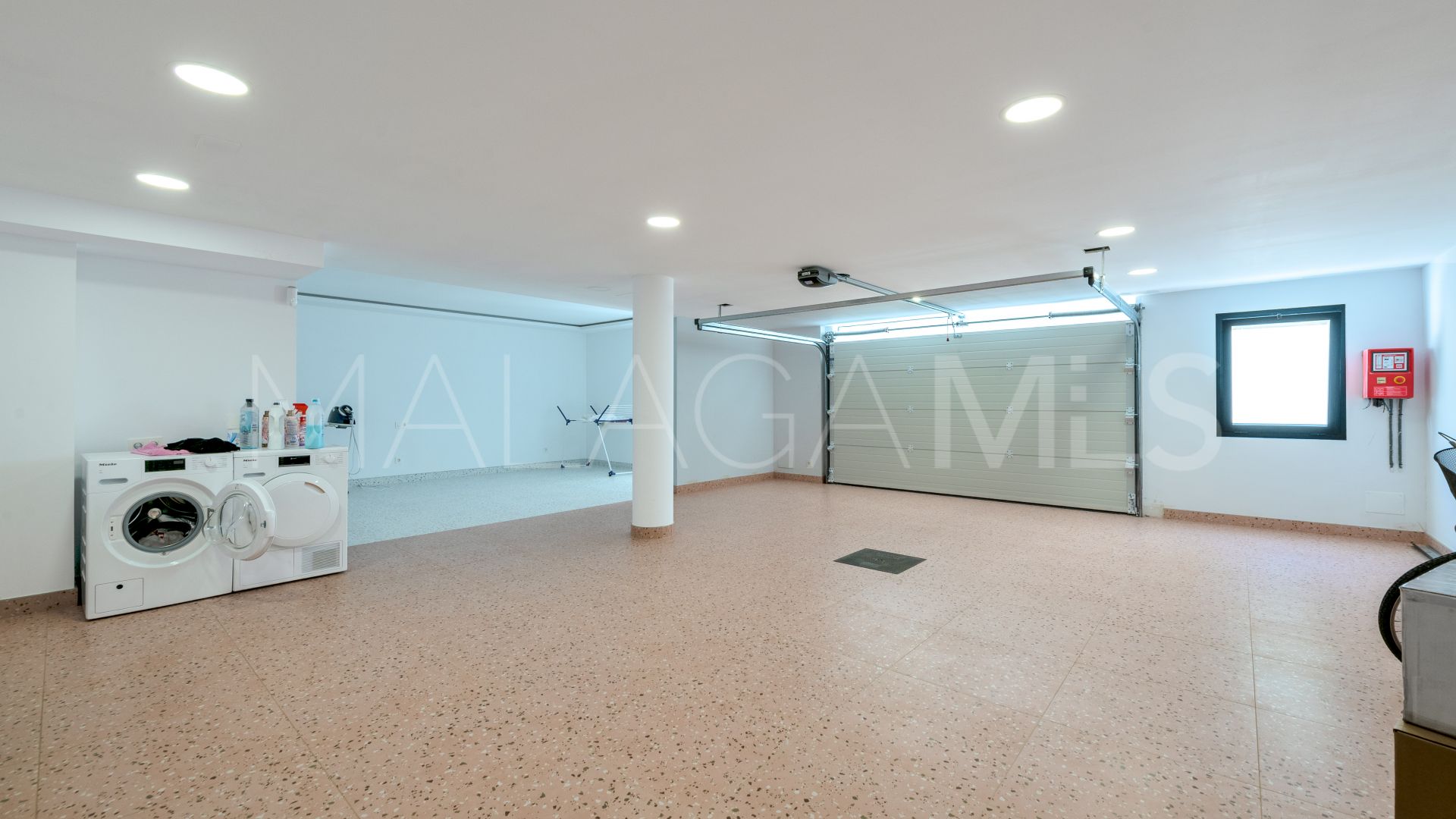 4 bedrooms Nueva Andalucia villa for sale