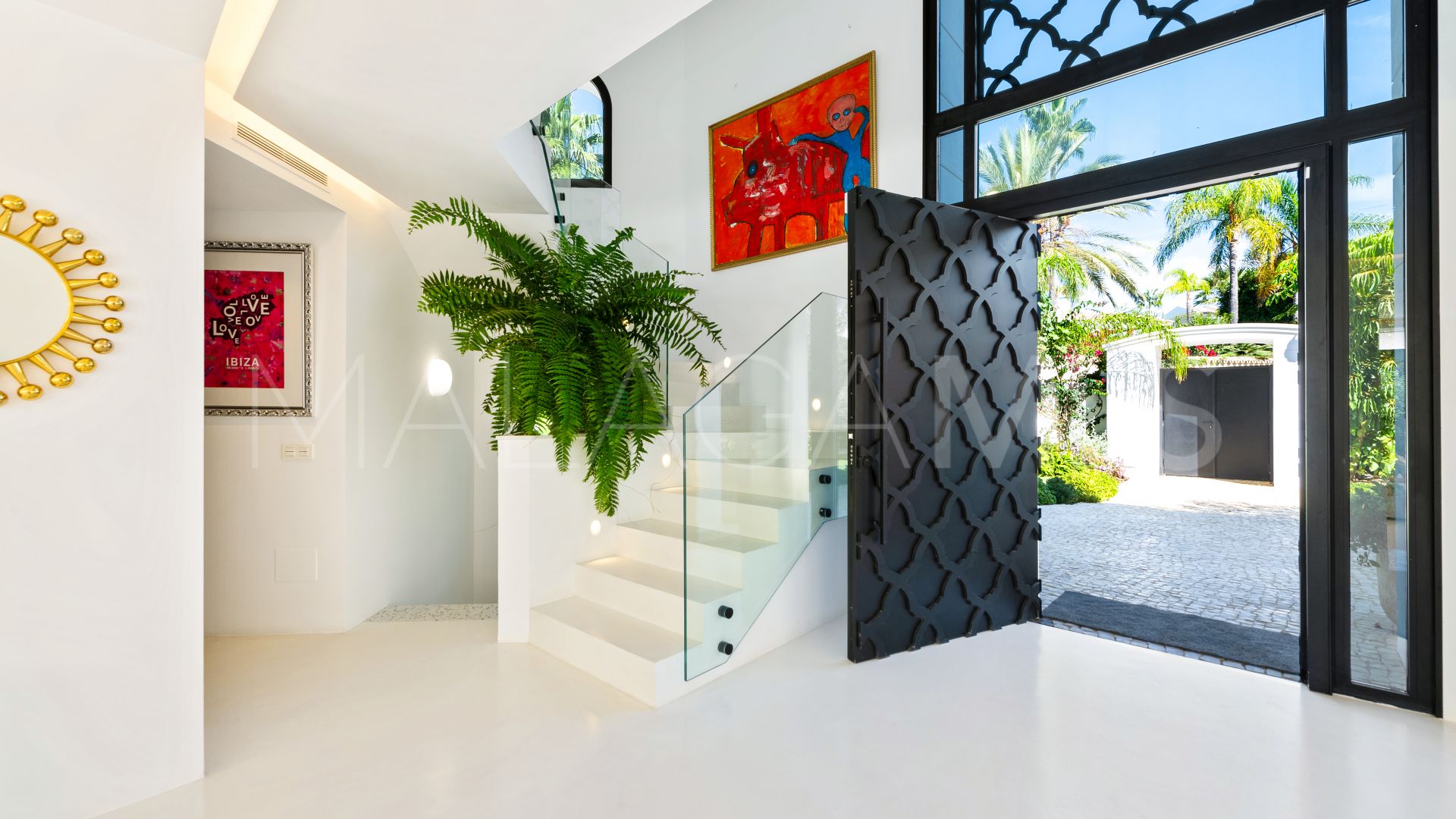 4 bedrooms Nueva Andalucia villa for sale