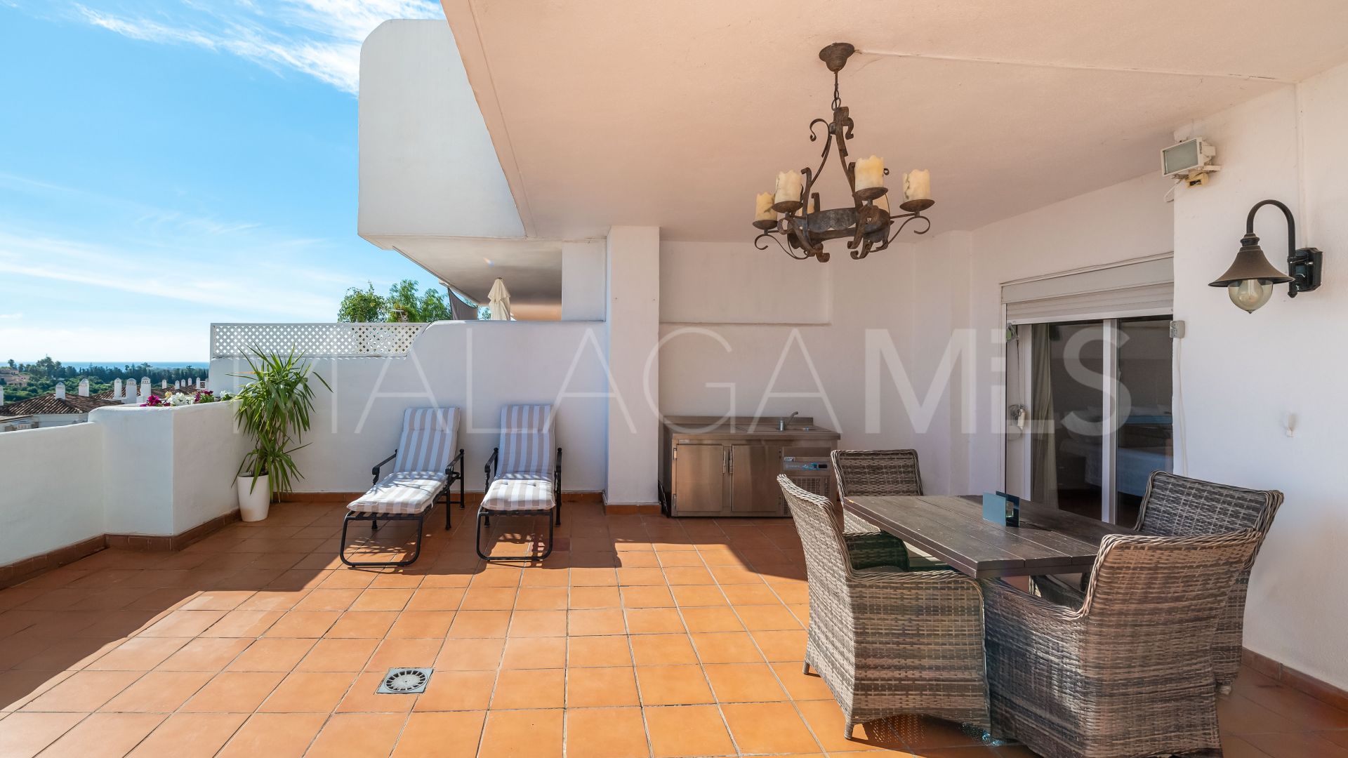 Appartement rez de chaussée for sale in Estepona