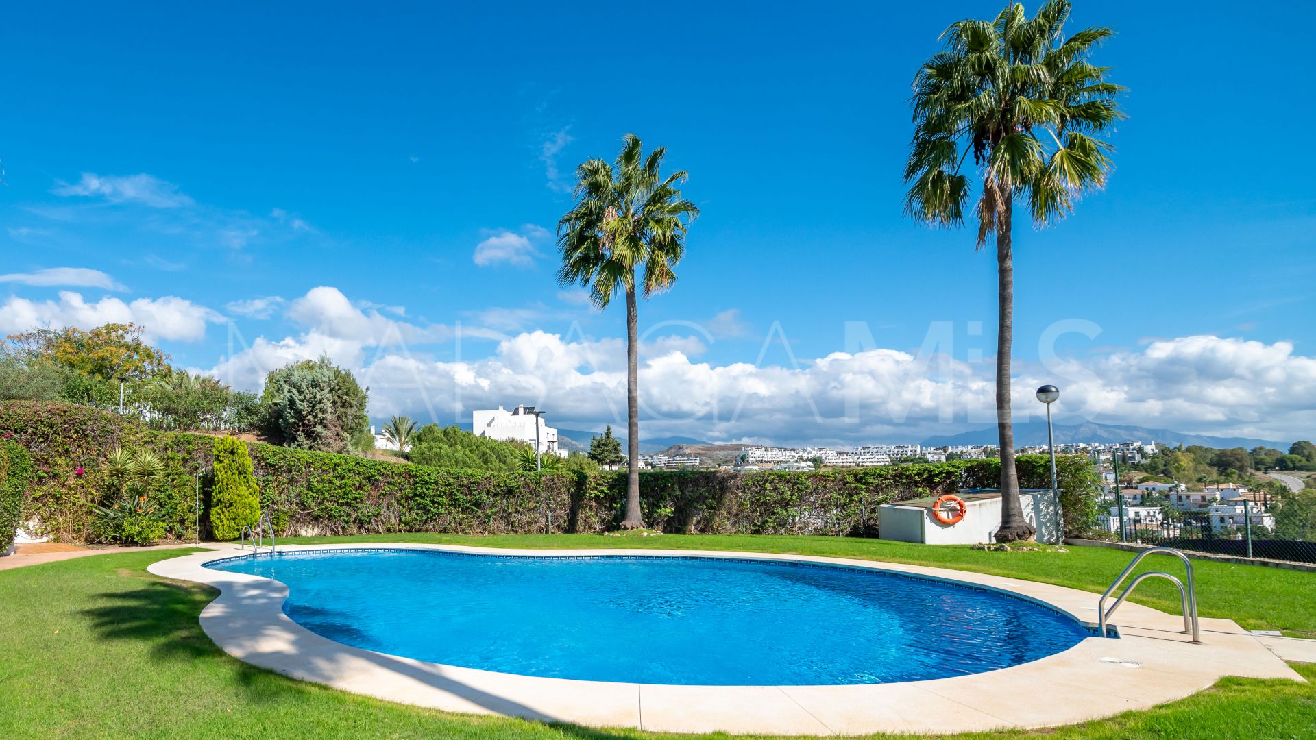 Appartement rez de chaussée for sale in Estepona