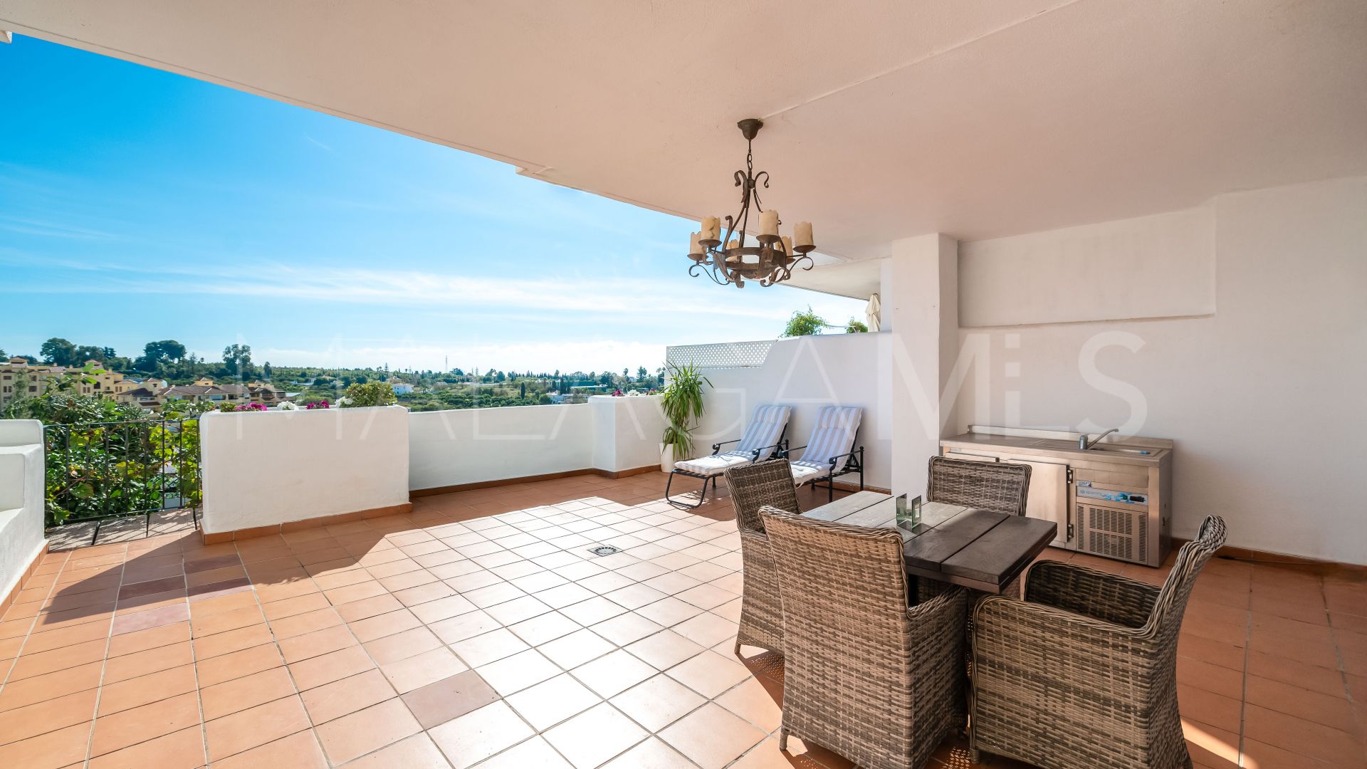 Appartement rez de chaussée for sale in Estepona