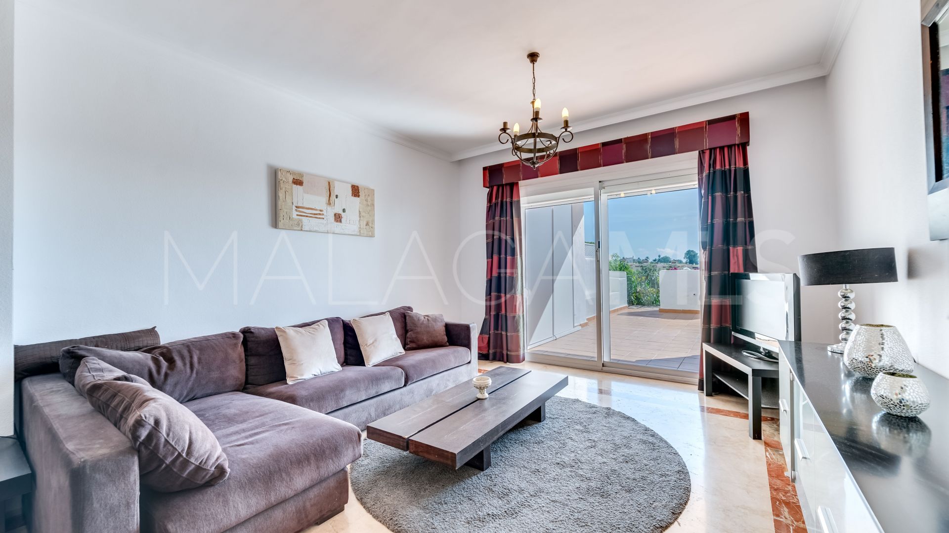 Appartement rez de chaussée for sale in Estepona