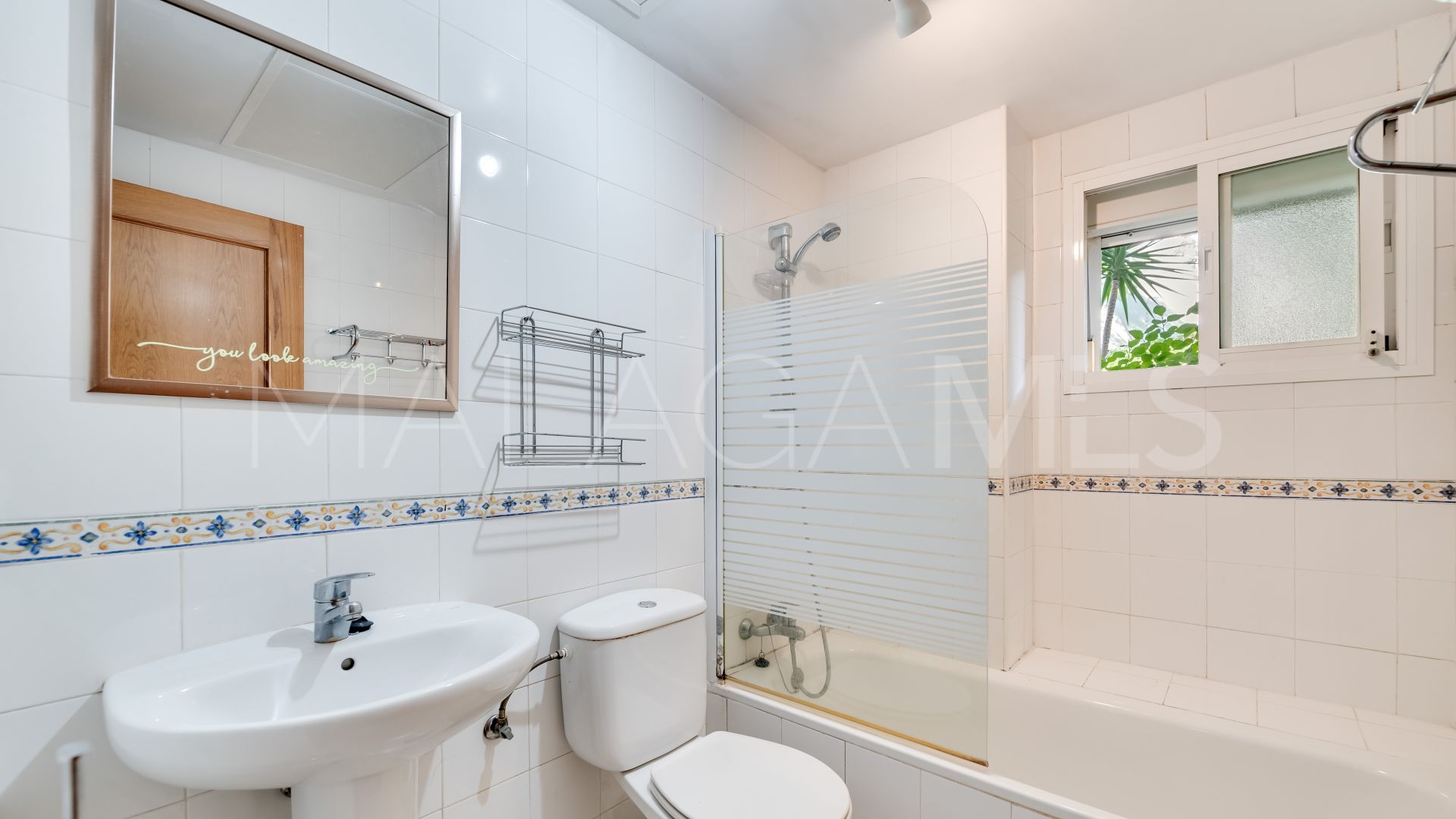 Appartement rez de chaussée for sale in Estepona