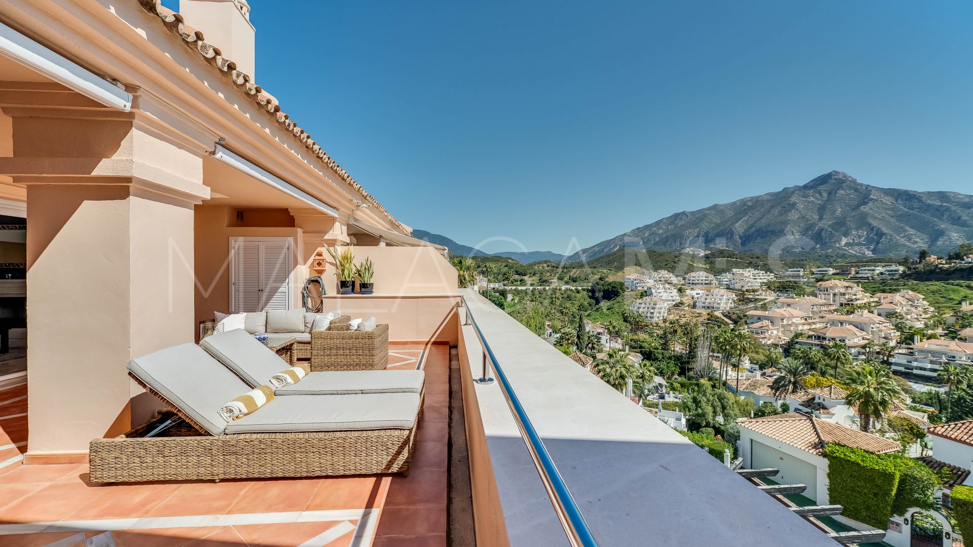 Appartement terrasse for sale in Albatross Hill