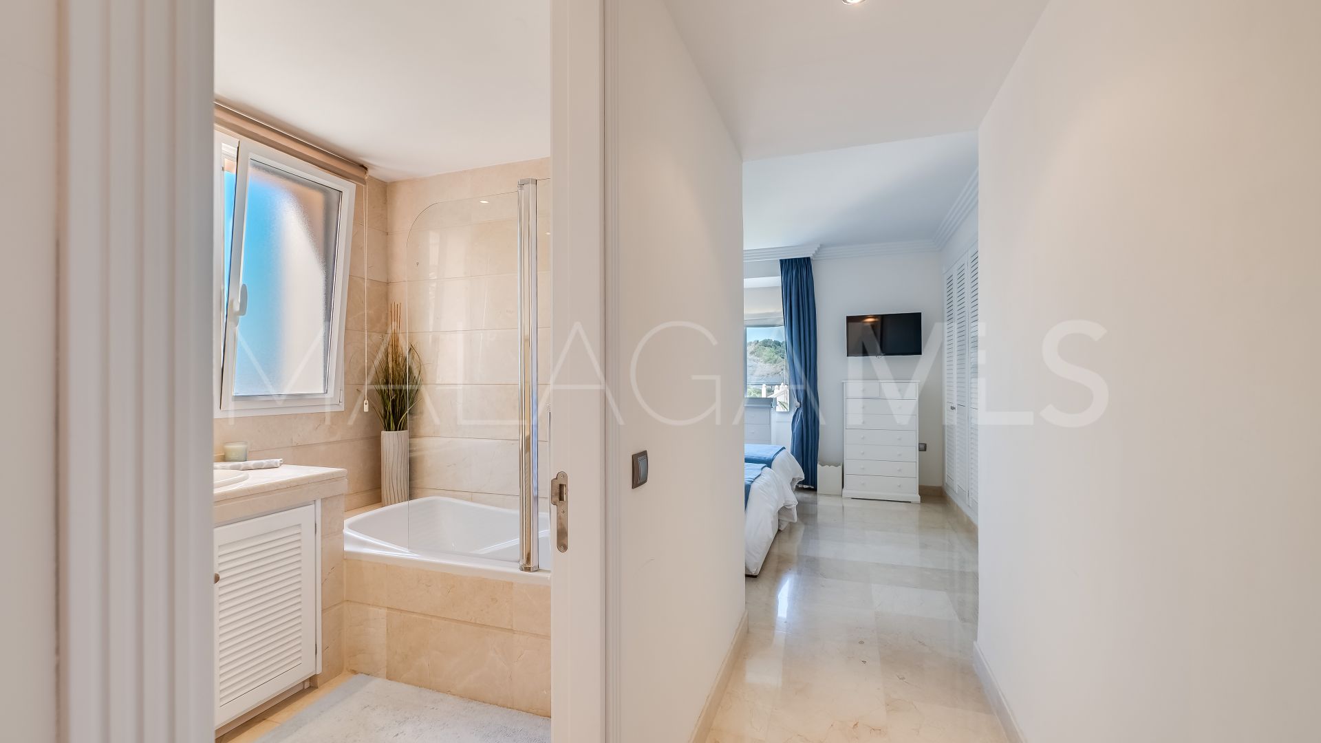 Appartement terrasse for sale in Albatross Hill