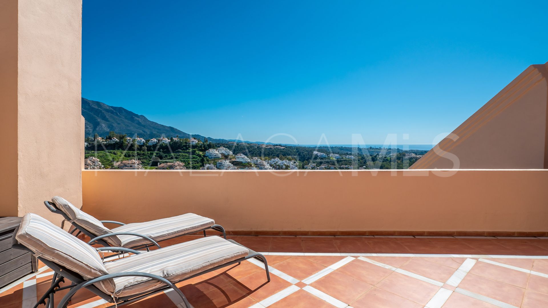 Appartement terrasse for sale in Albatross Hill