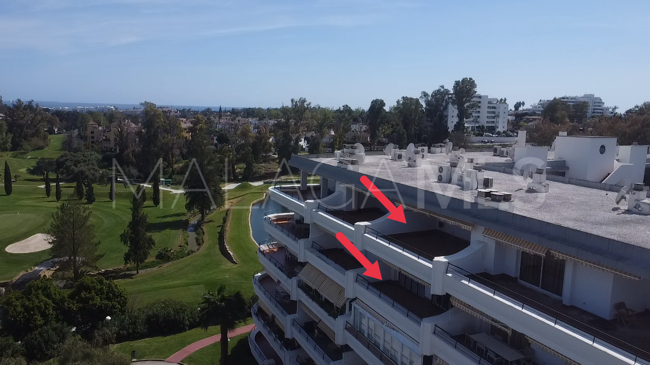 Duplex penthouse for sale in Campos de Guadalmina
