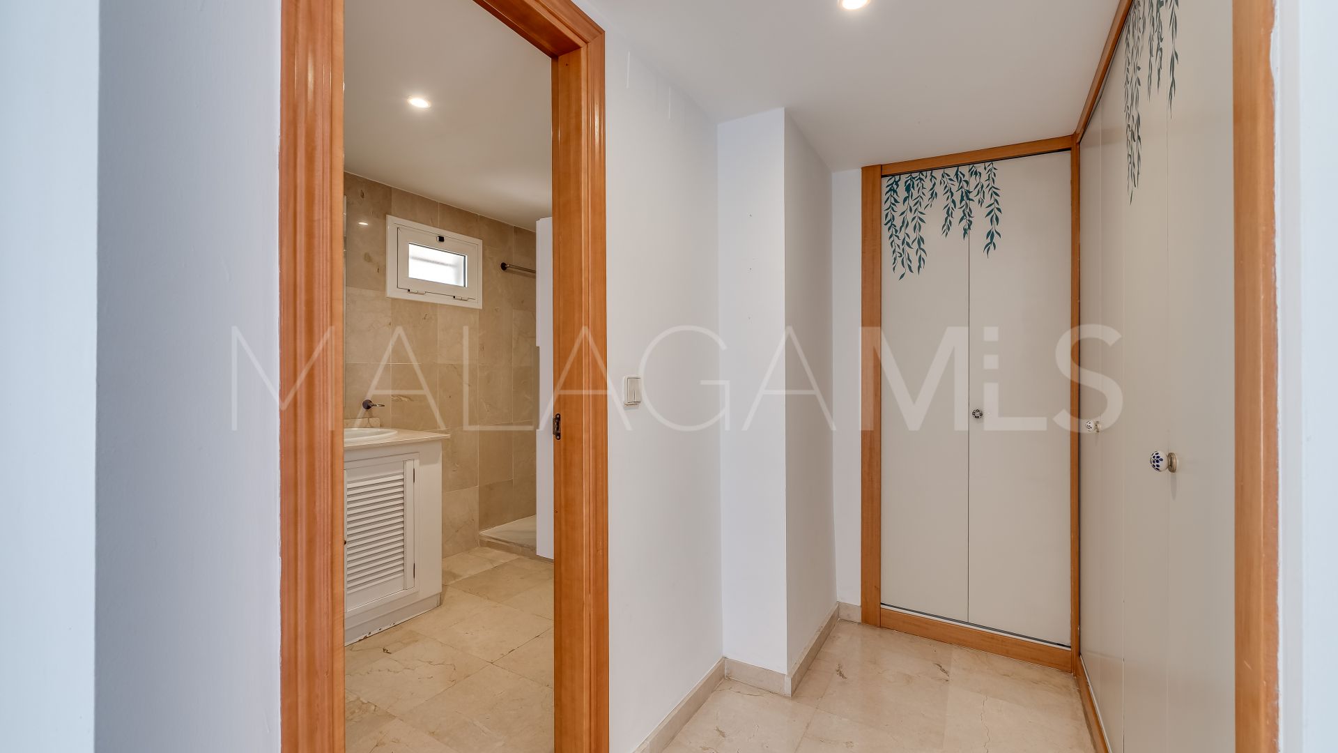 Duplex penthouse for sale in Campos de Guadalmina