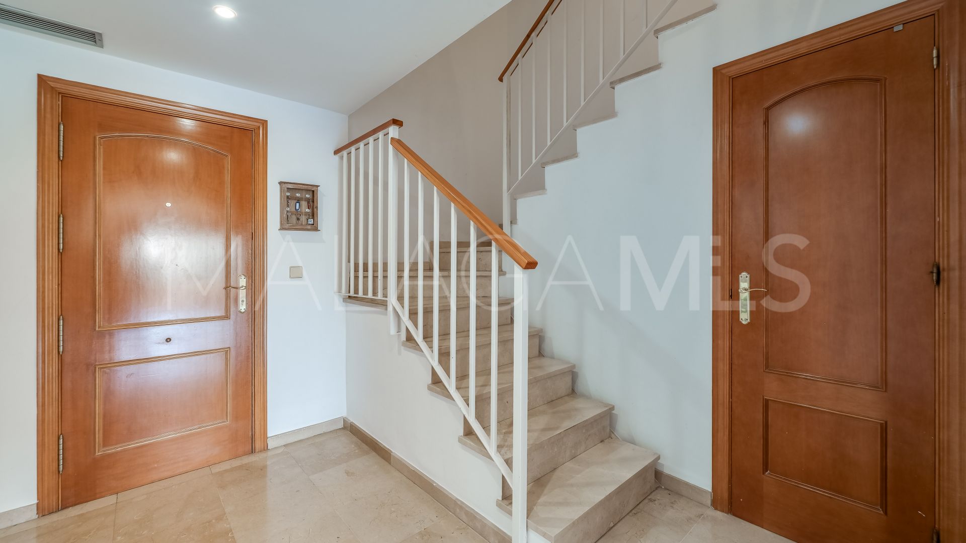 Duplex penthouse for sale in Campos de Guadalmina