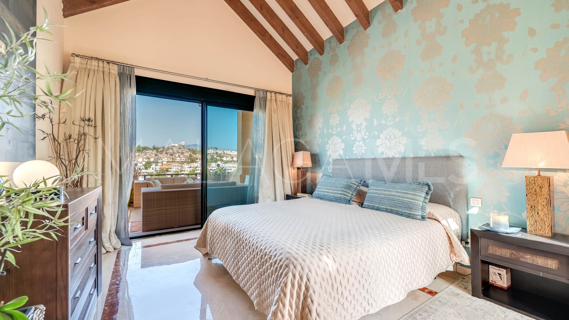 Se vende atico duplex de 3 bedrooms in El Campanario