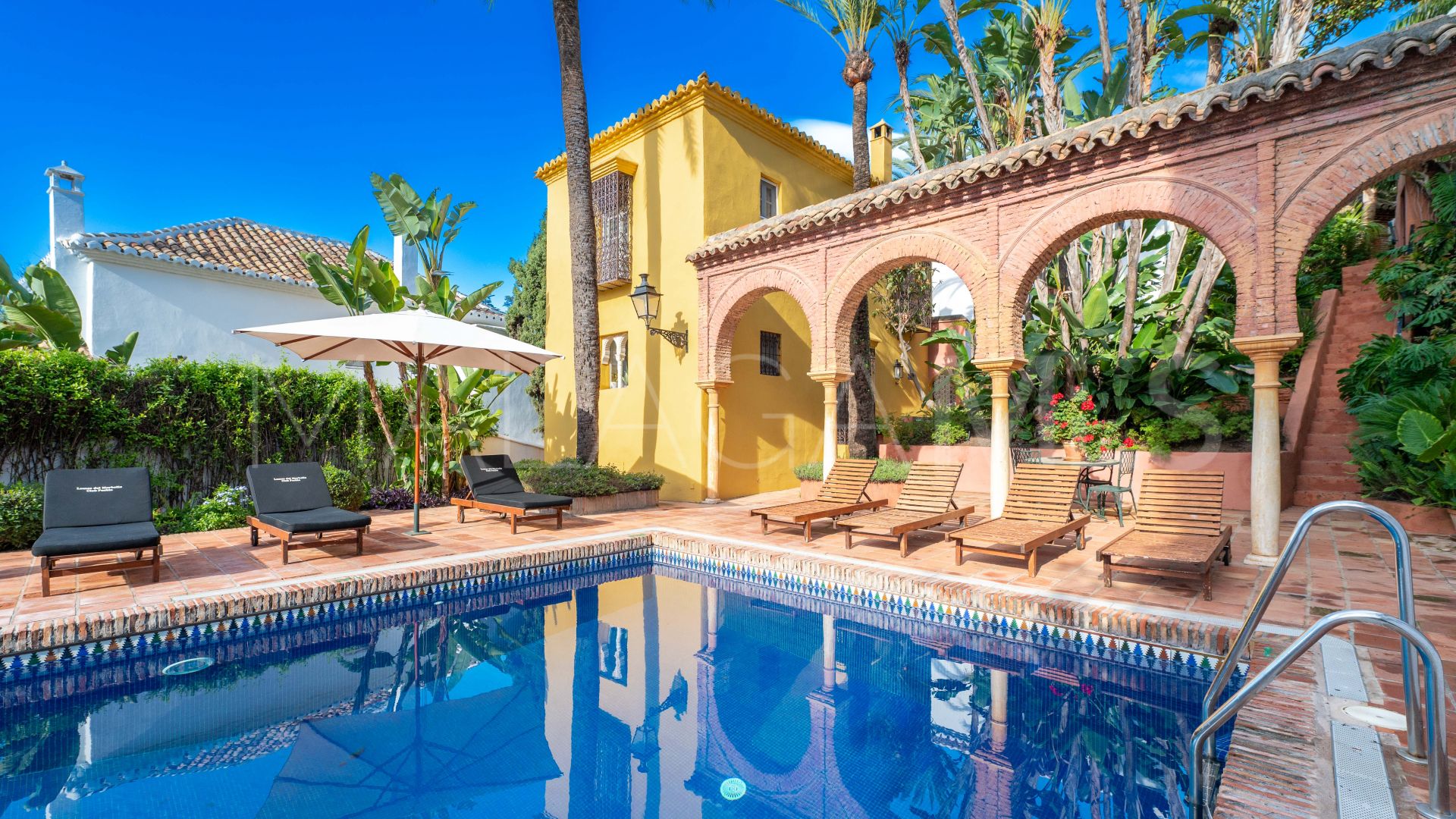 Reihenhaus for sale in Las Lomas del Marbella Club