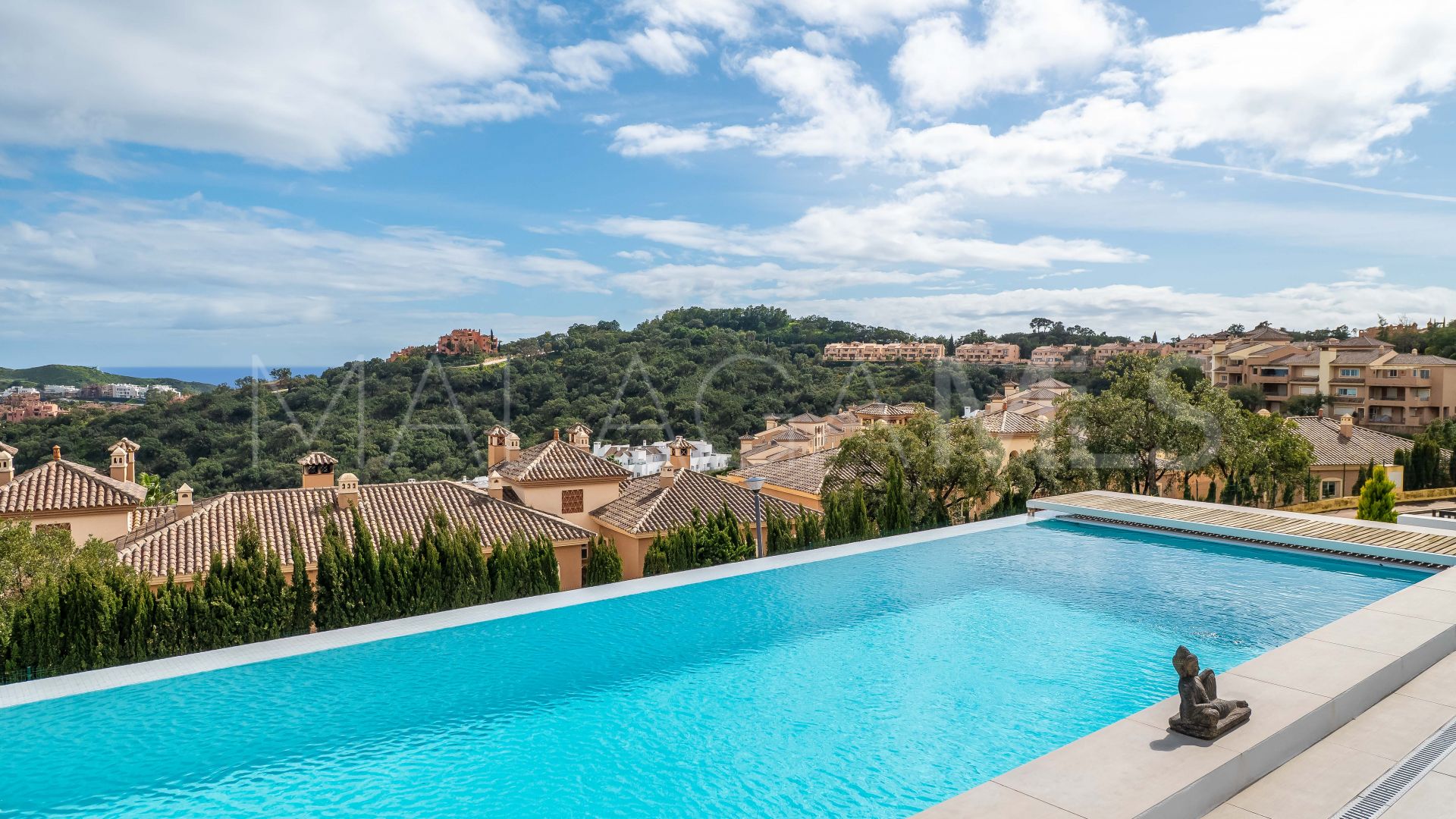 Villa a la venta in La Mairena