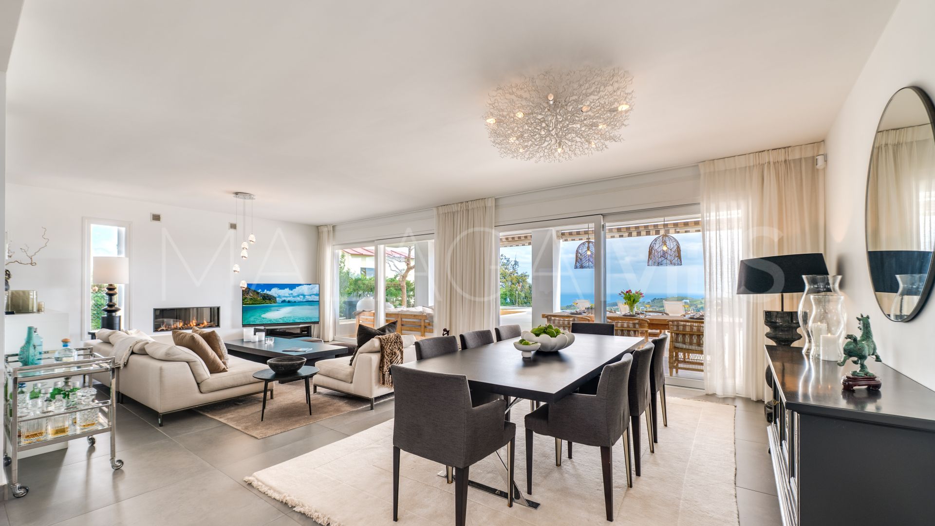 Villa a la venta in La Mairena