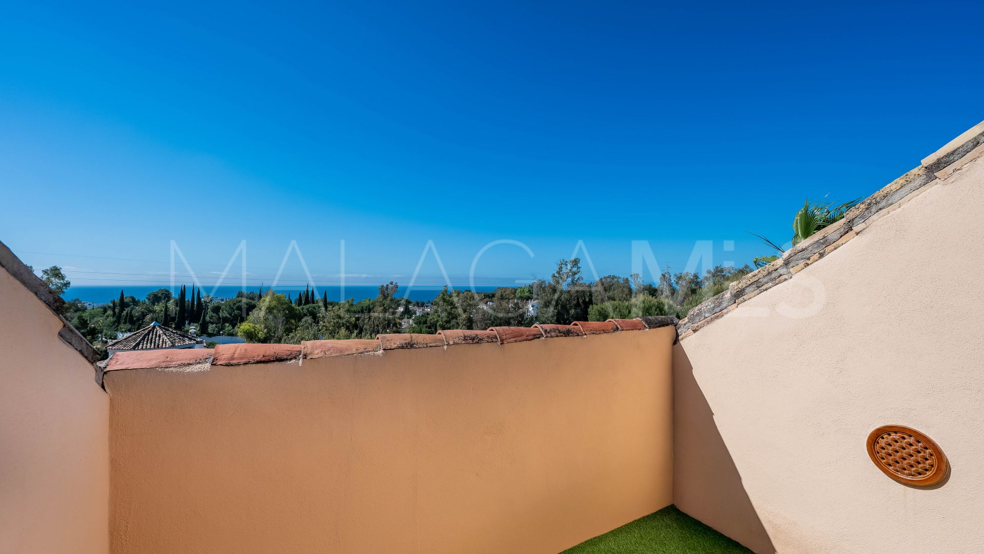 Bureaux for sale in Sierra Blanca