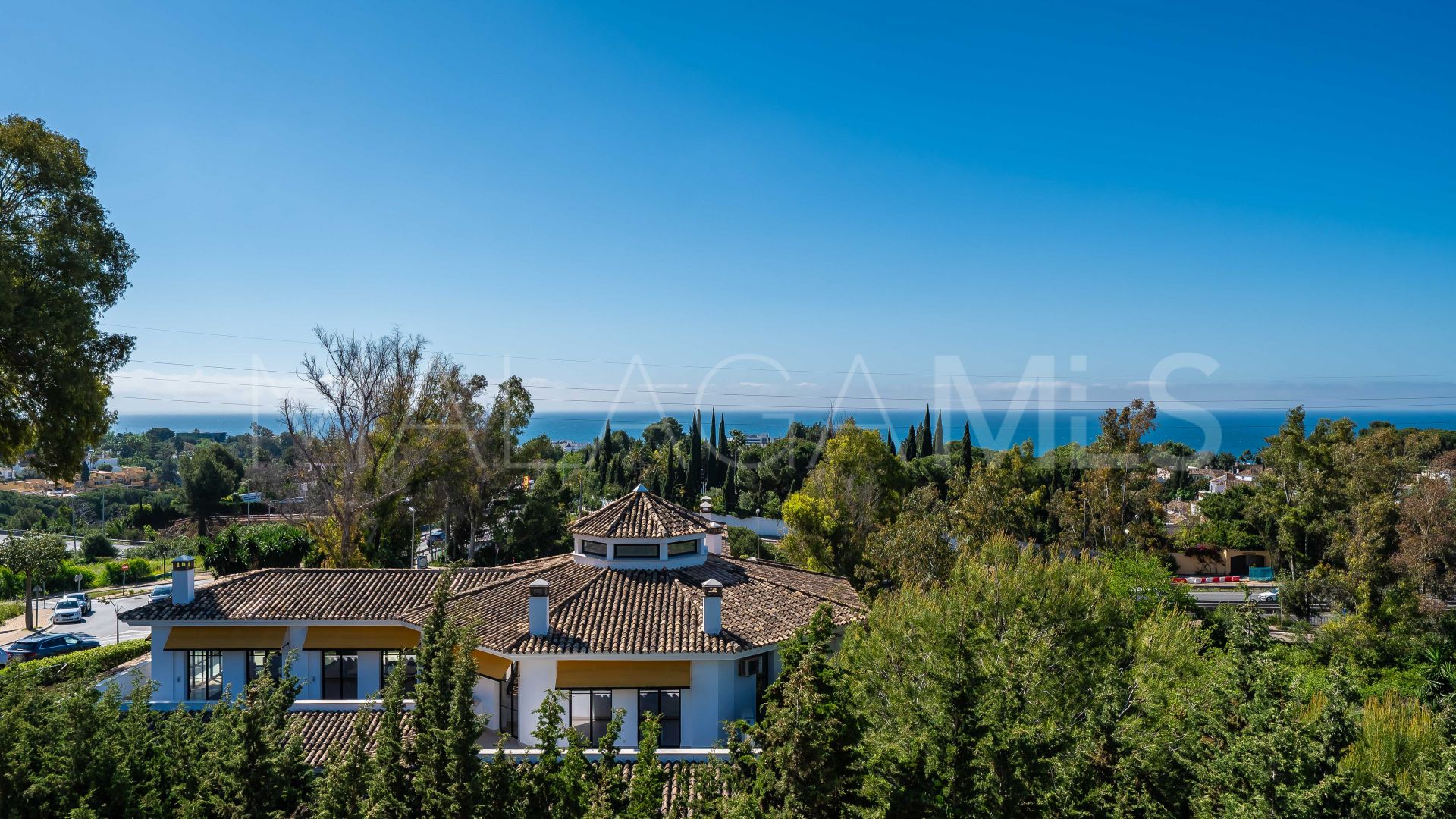 Bureaux for sale in Sierra Blanca