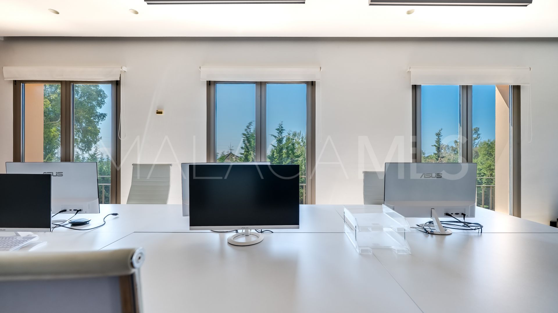 Bureaux for sale in Sierra Blanca