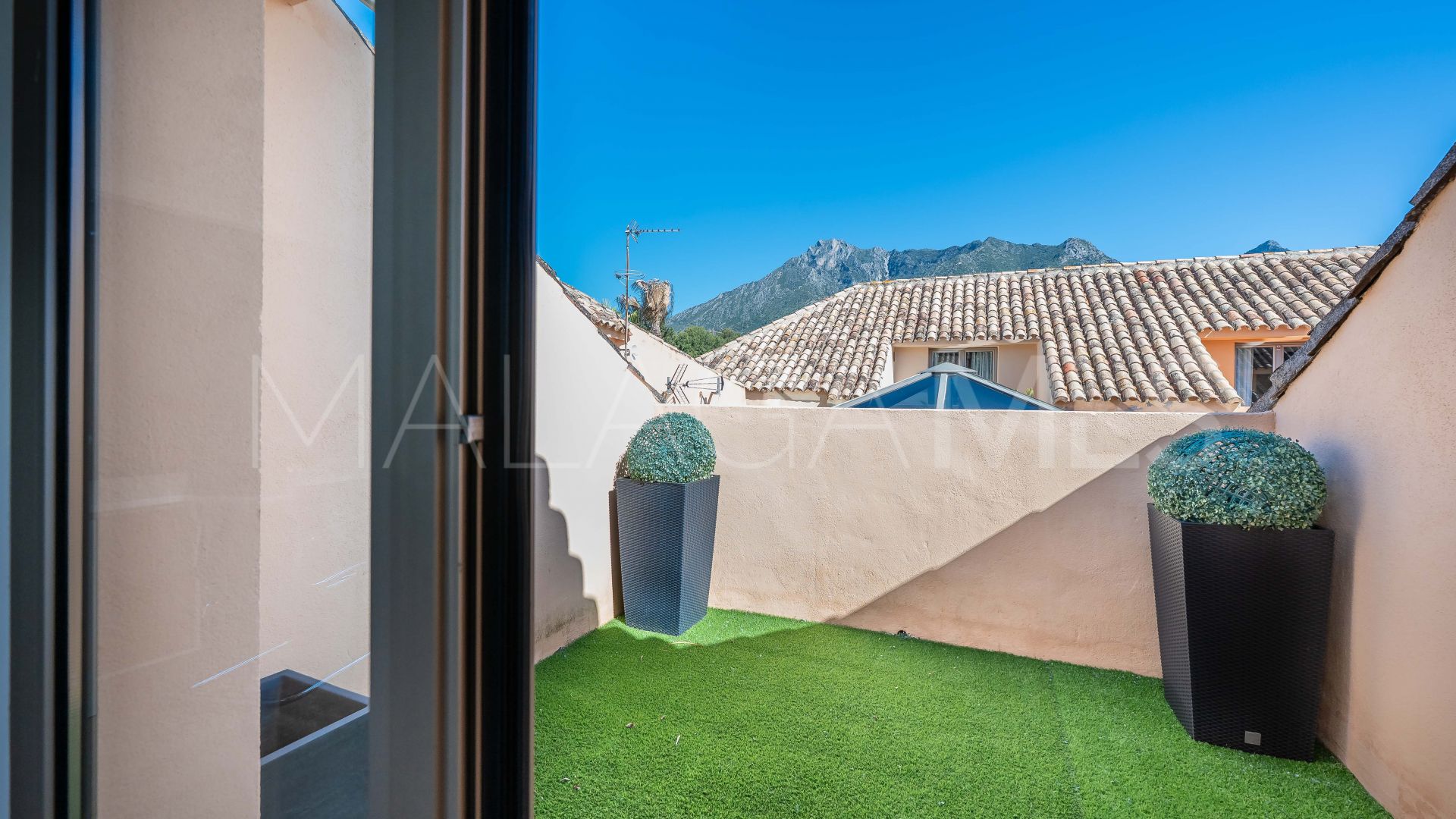 Bureaux for sale in Sierra Blanca
