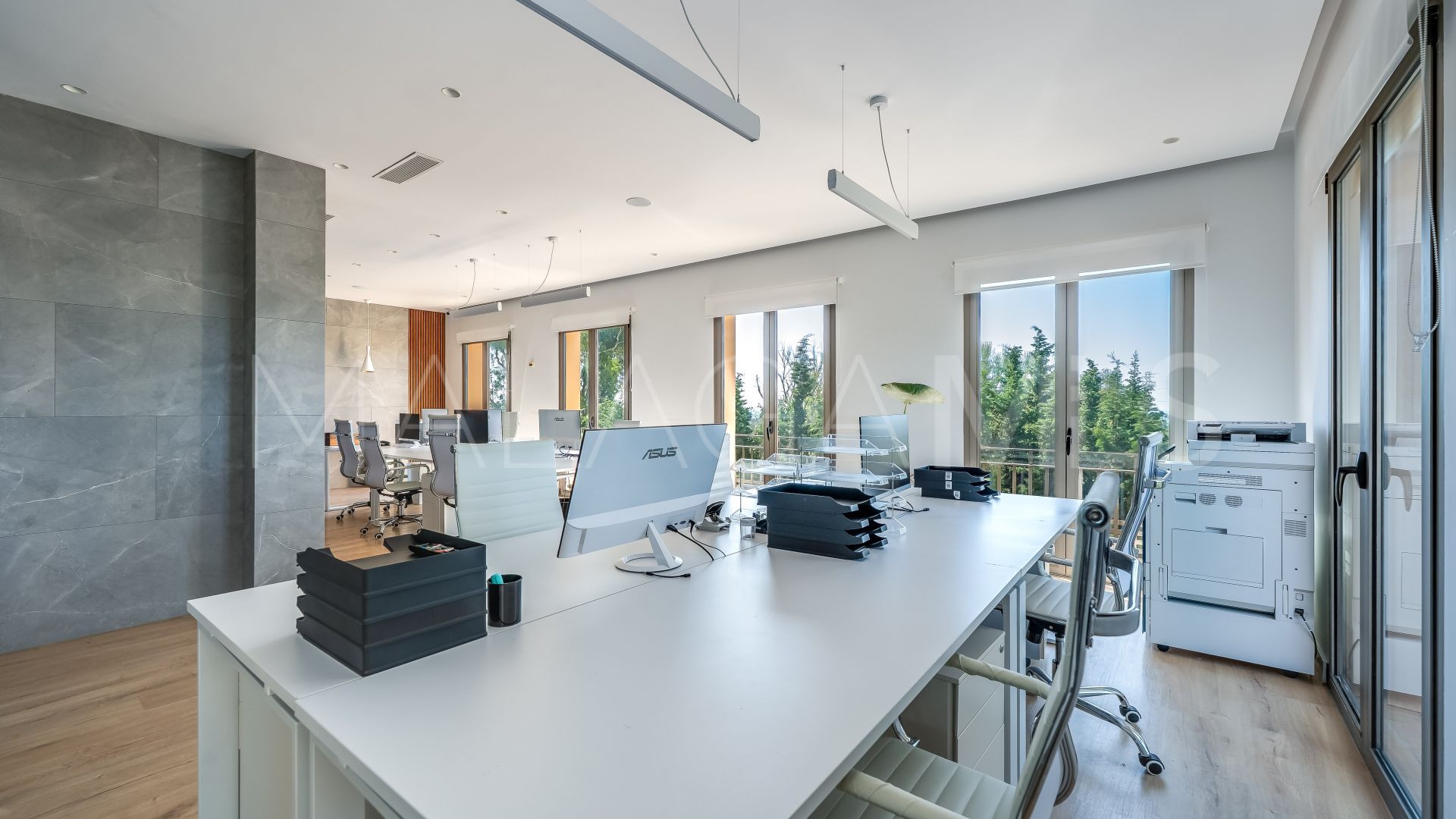 Bureaux for sale in Sierra Blanca