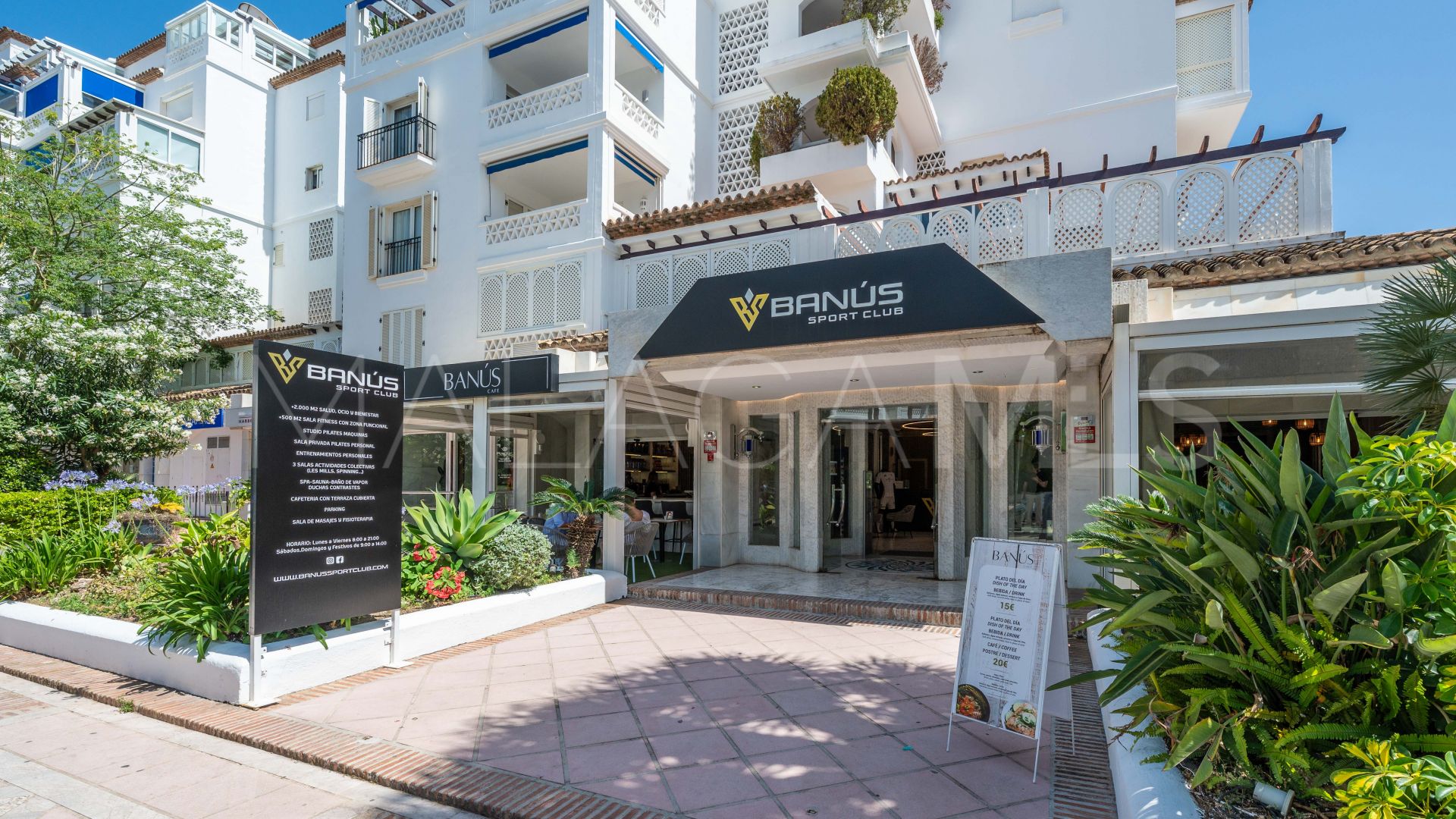 Lägenhet for sale in Playas del Duque