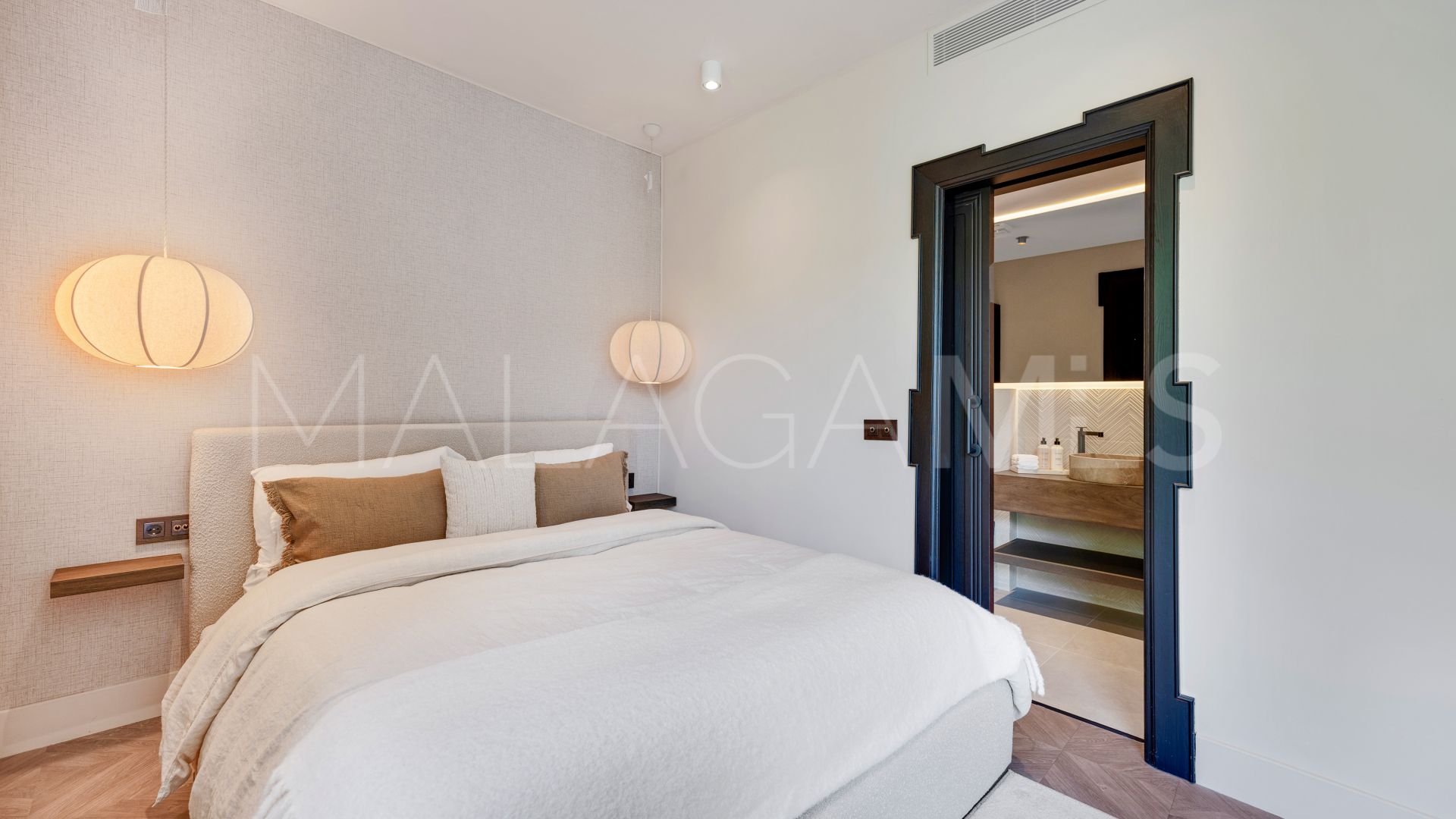 Se vende villa in Nueva Andalucia